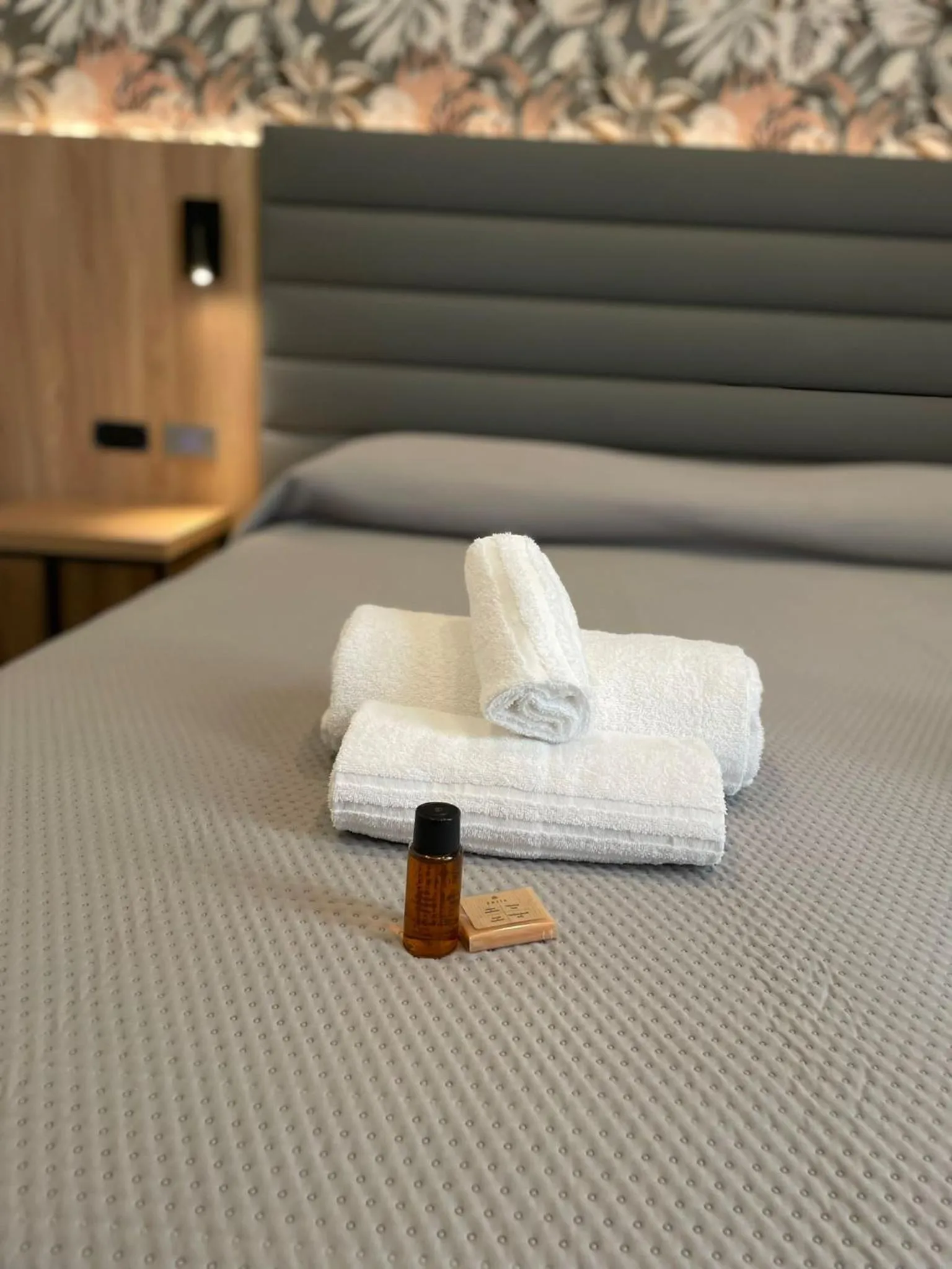 Bedroom, Bed in Hotel Delle Camelie