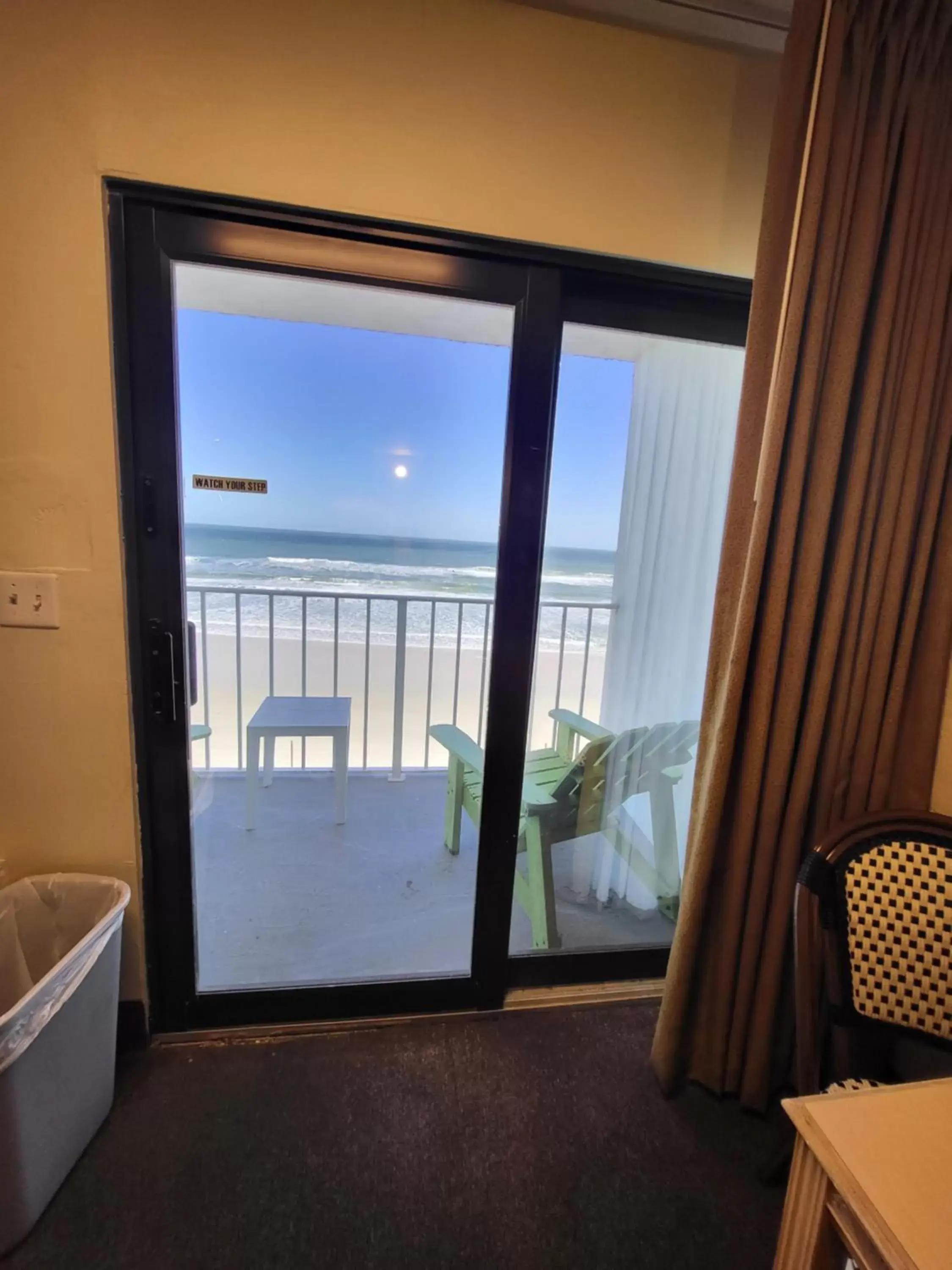 Sea View in Beachside Hotel - Daytona Beach