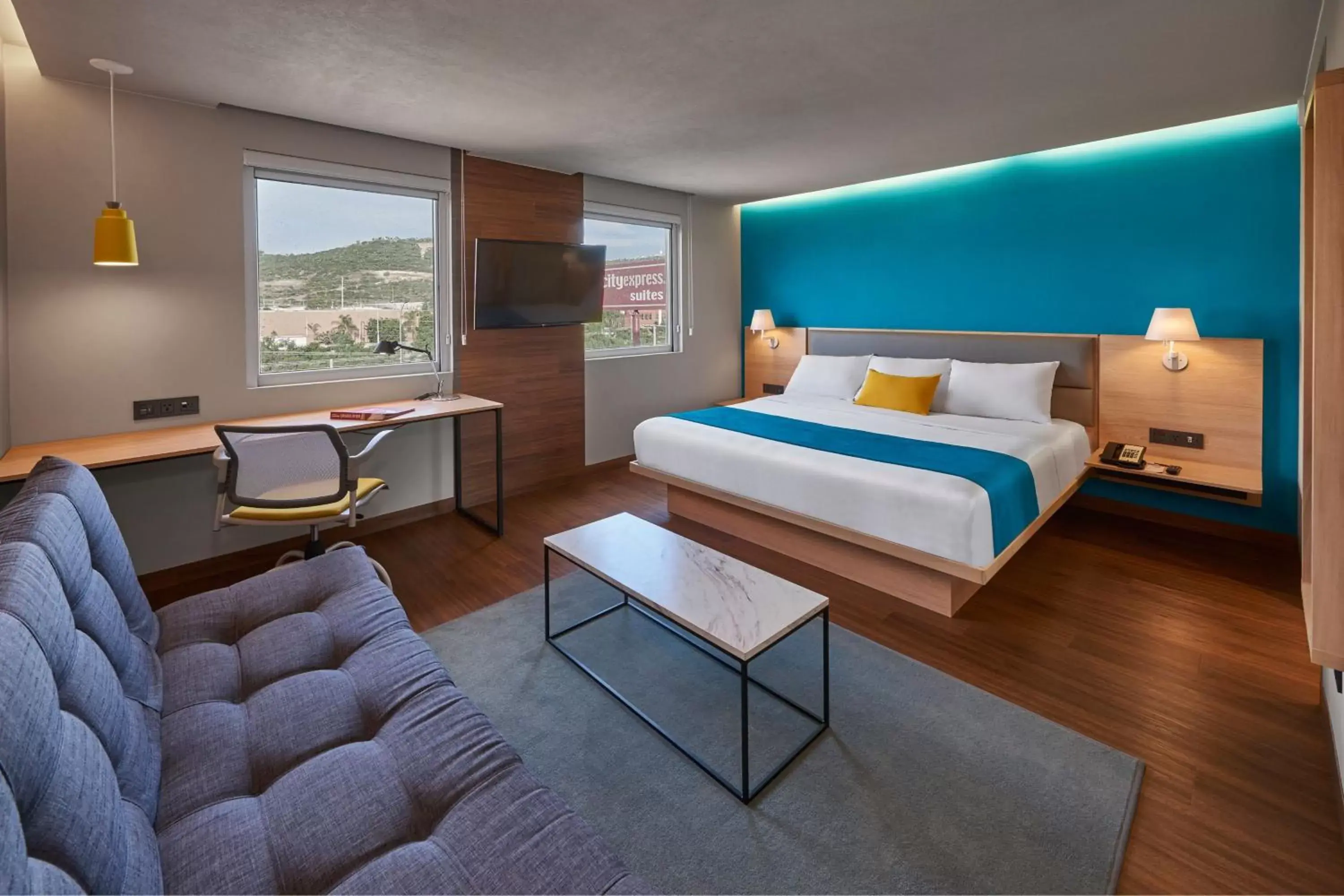 Bedroom, Bed in City Express Suites by Marriott Queretaro