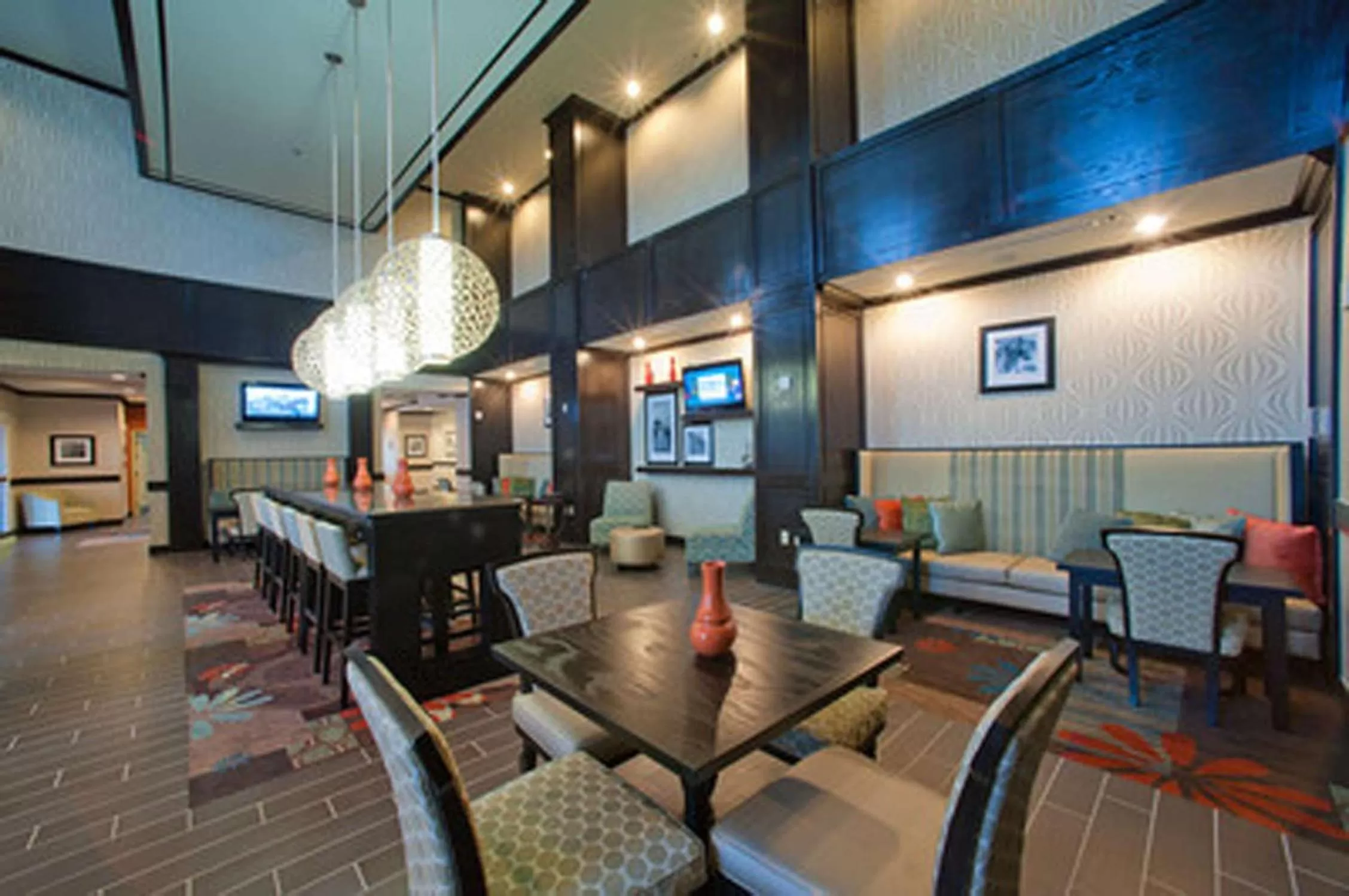 Lobby or reception in Hampton Inn & Suites Denison
