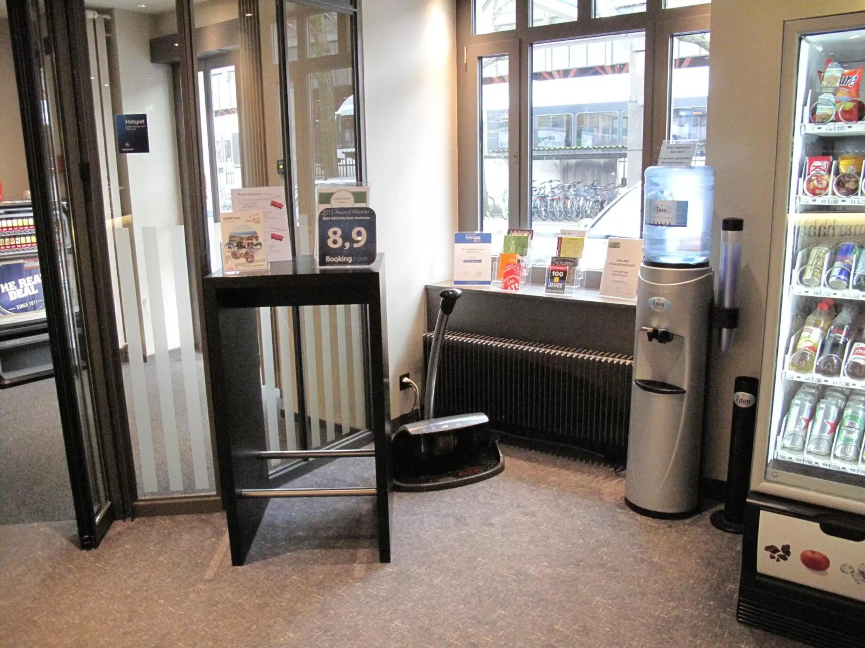 Communal lounge/ TV room, Lobby/Reception in Hotel Wartmann am Bahnhof