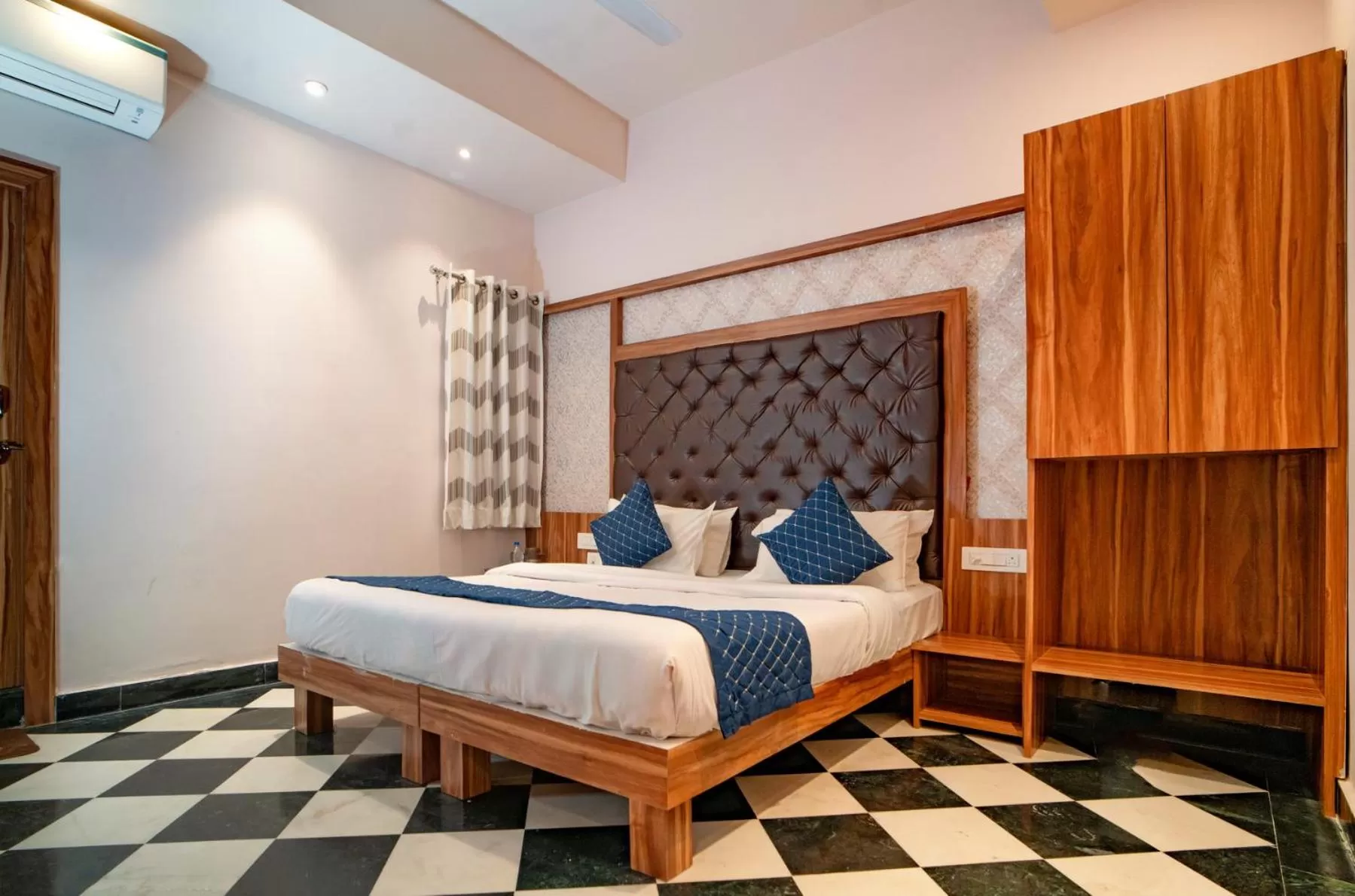 Bedroom, Bed in Ostel By Orion Hotels -Udaipur