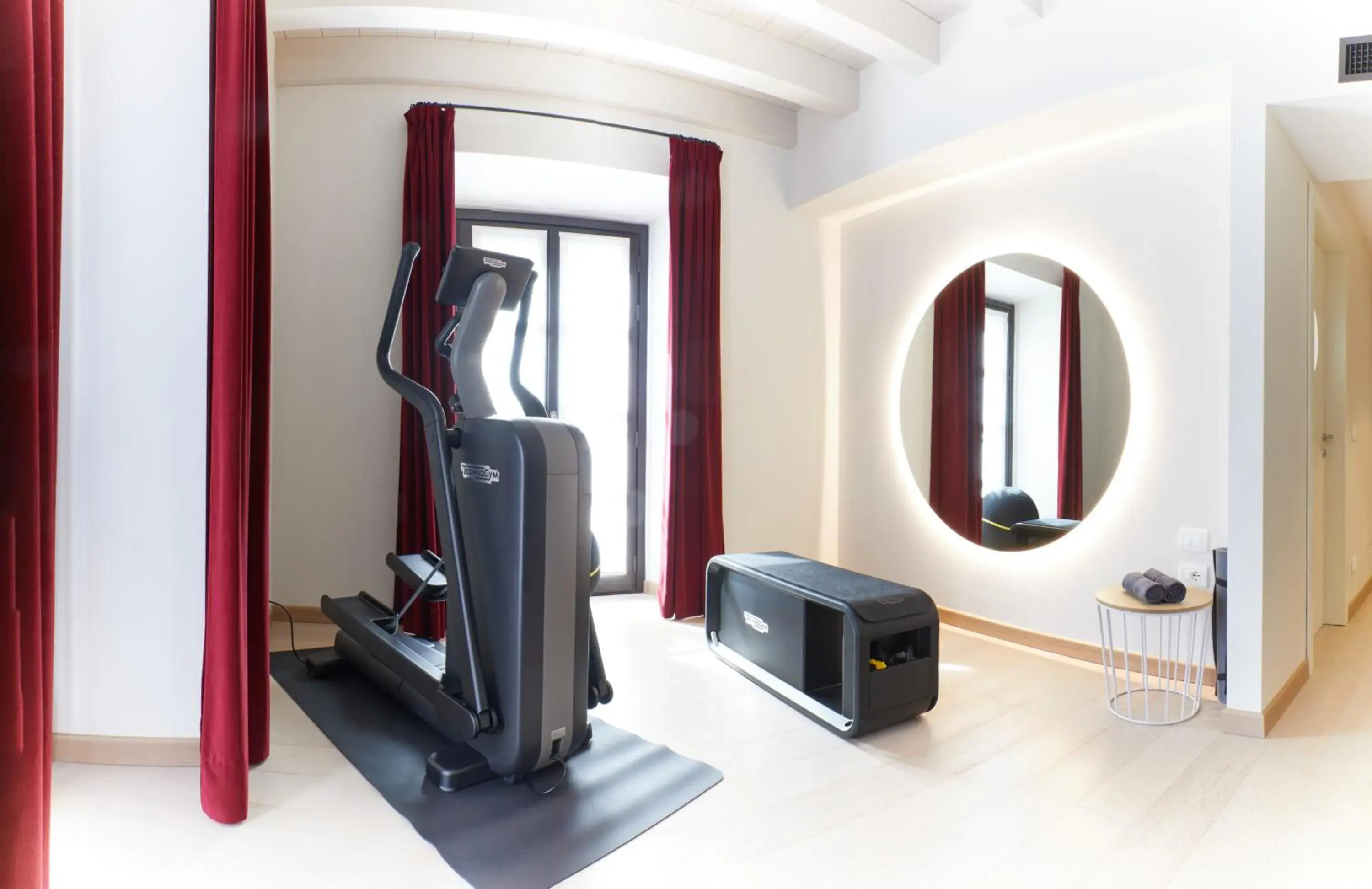 Fitness centre/facilities, Fitness Center/Facilities in Savona 18 Suites