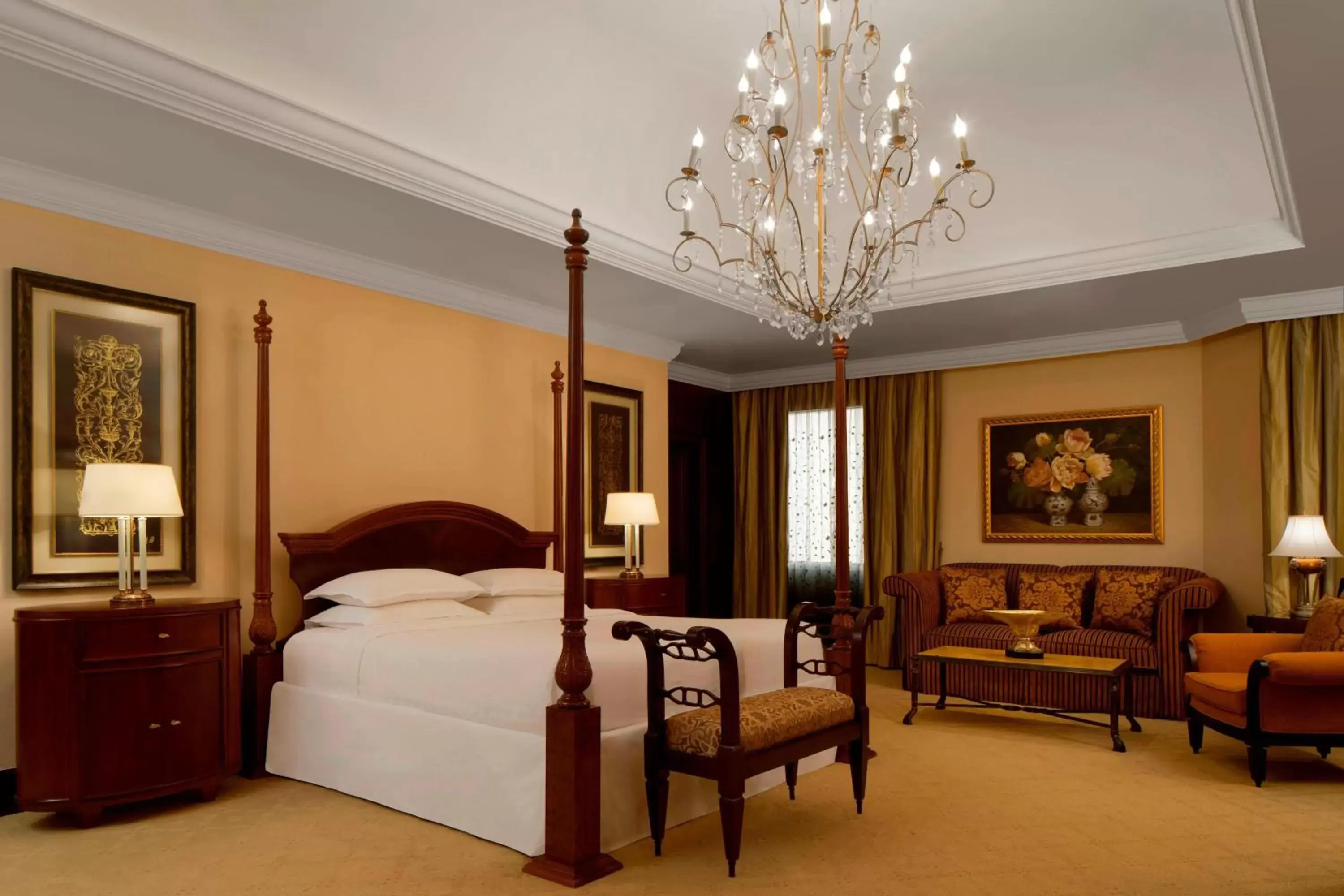 Bedroom, Seating Area in Sheraton Jumeirah Beach Resort