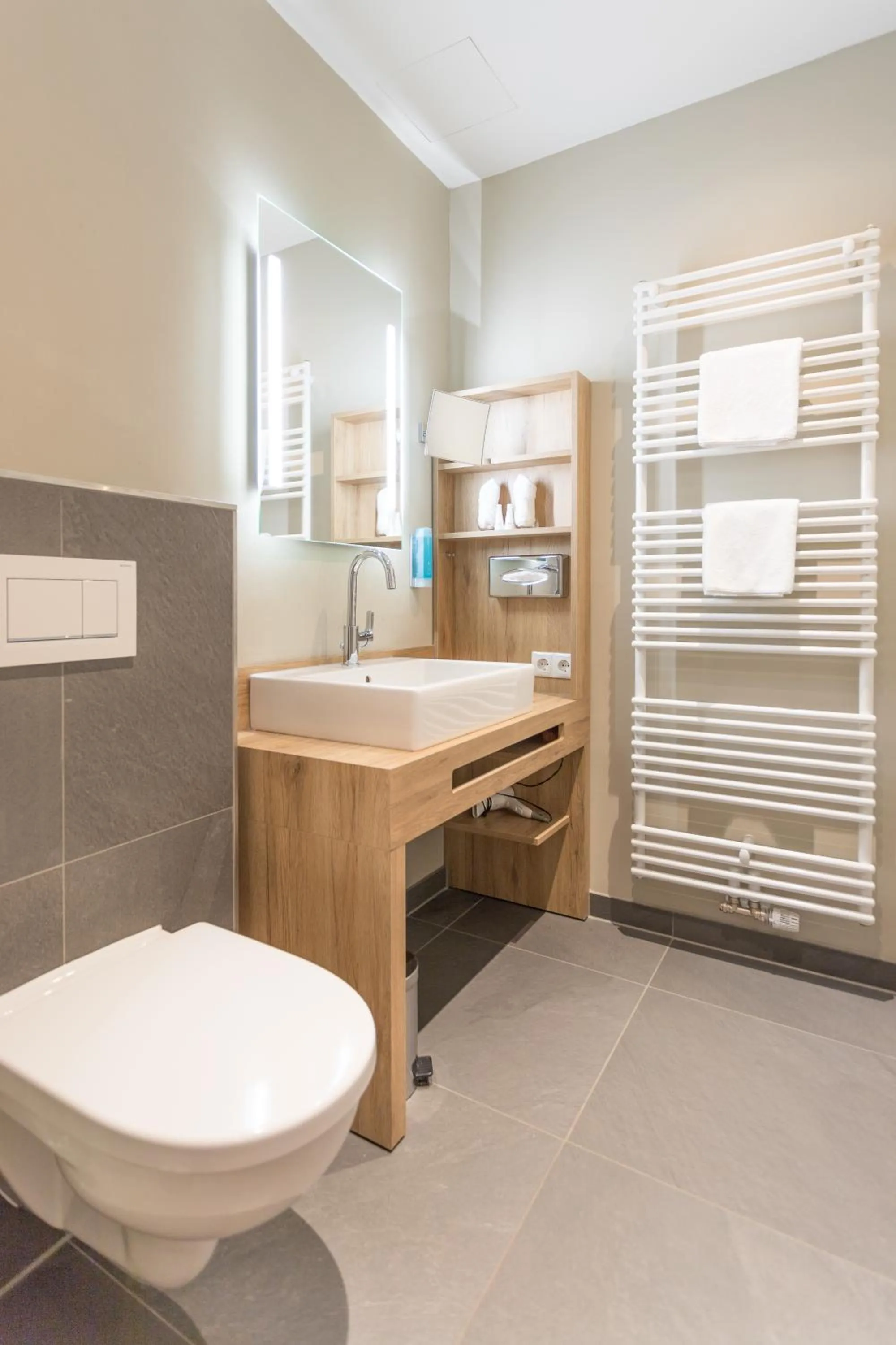 Toilet in Hotel Gutsgasthof Stangl