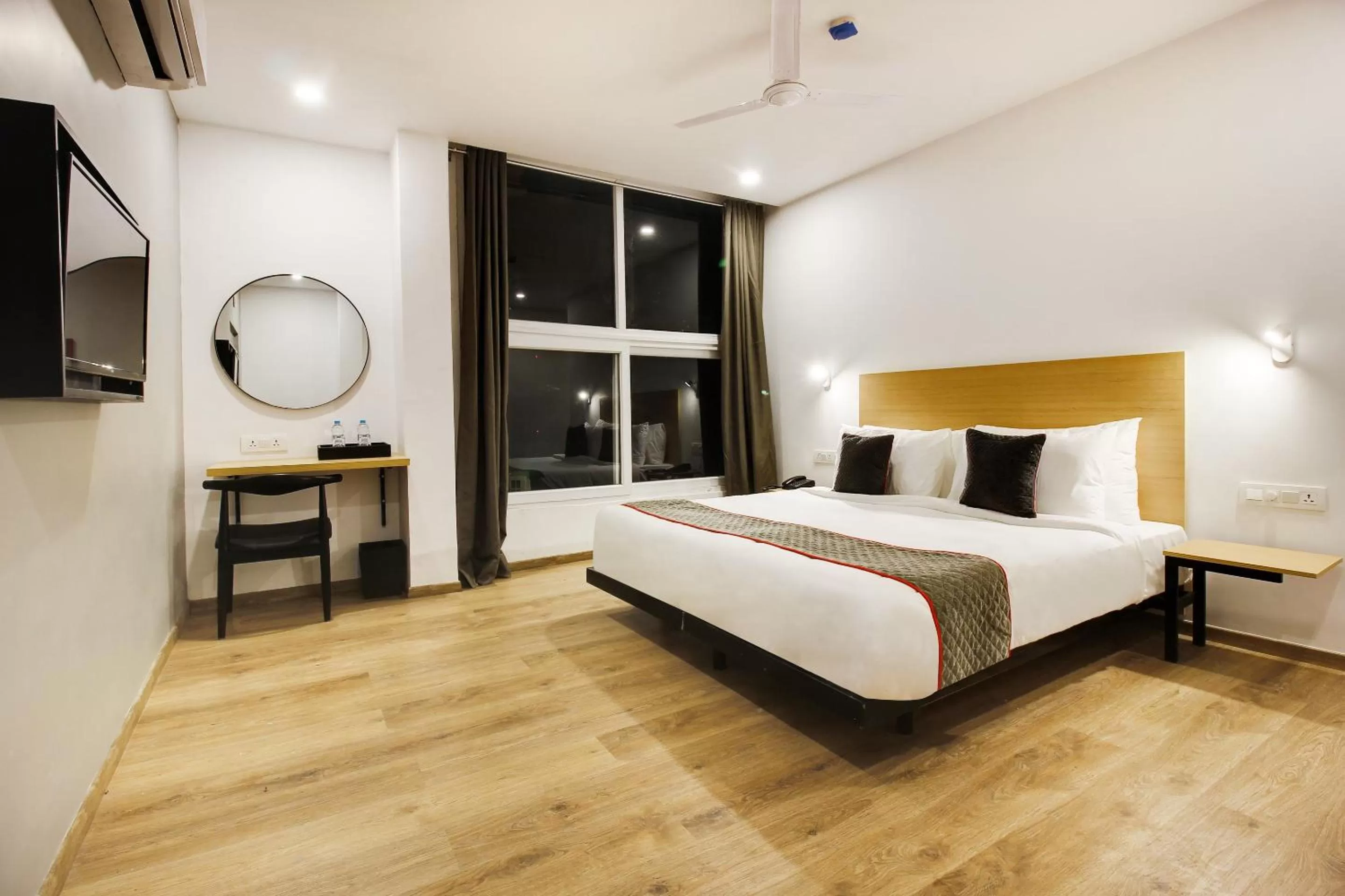 Bedroom, Bed in Super townhouse moosapet Rcc Prime