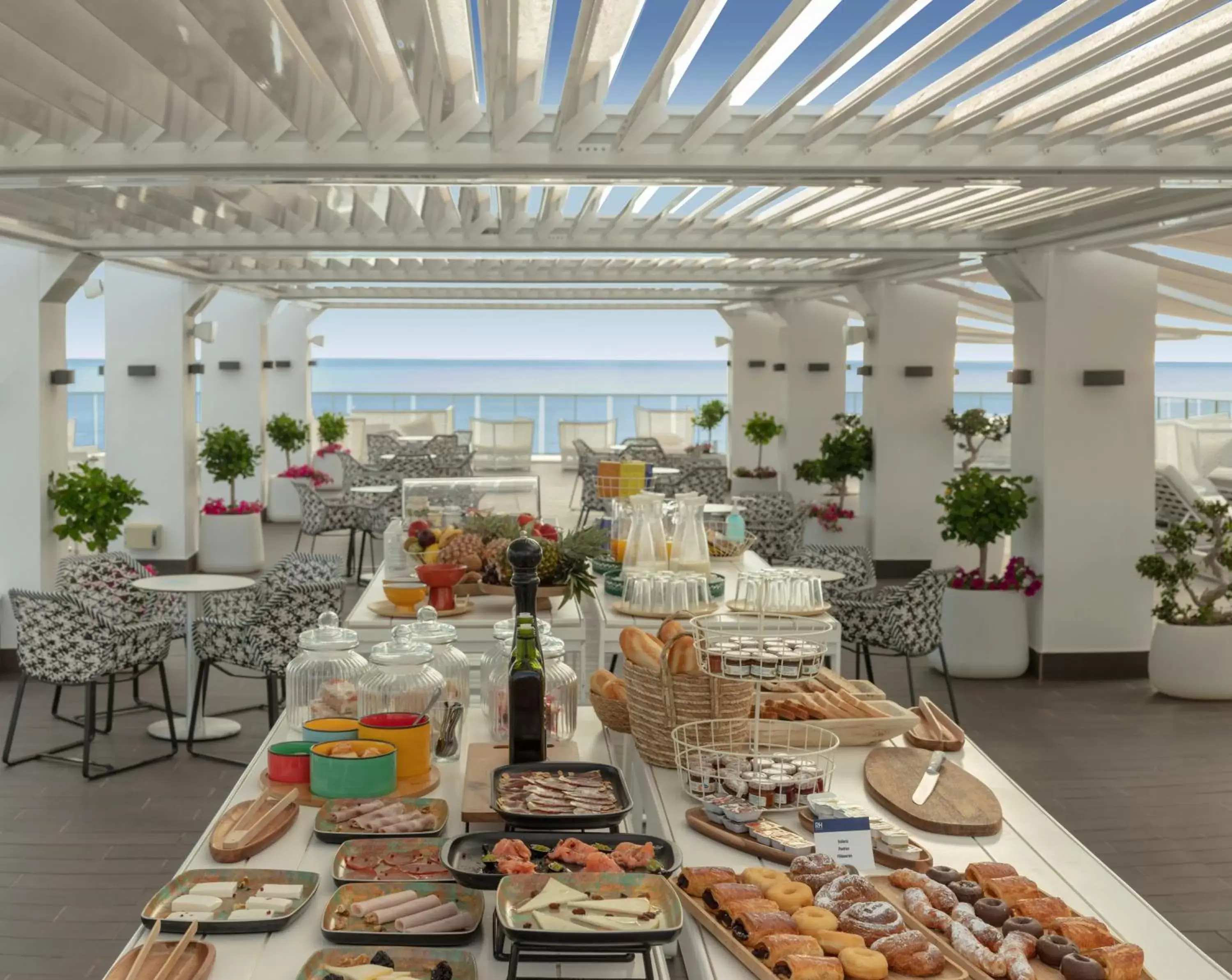 Balcony/Terrace, Restaurant/Places to Eat in RH Bayren Hotel & Spa 4* Sup