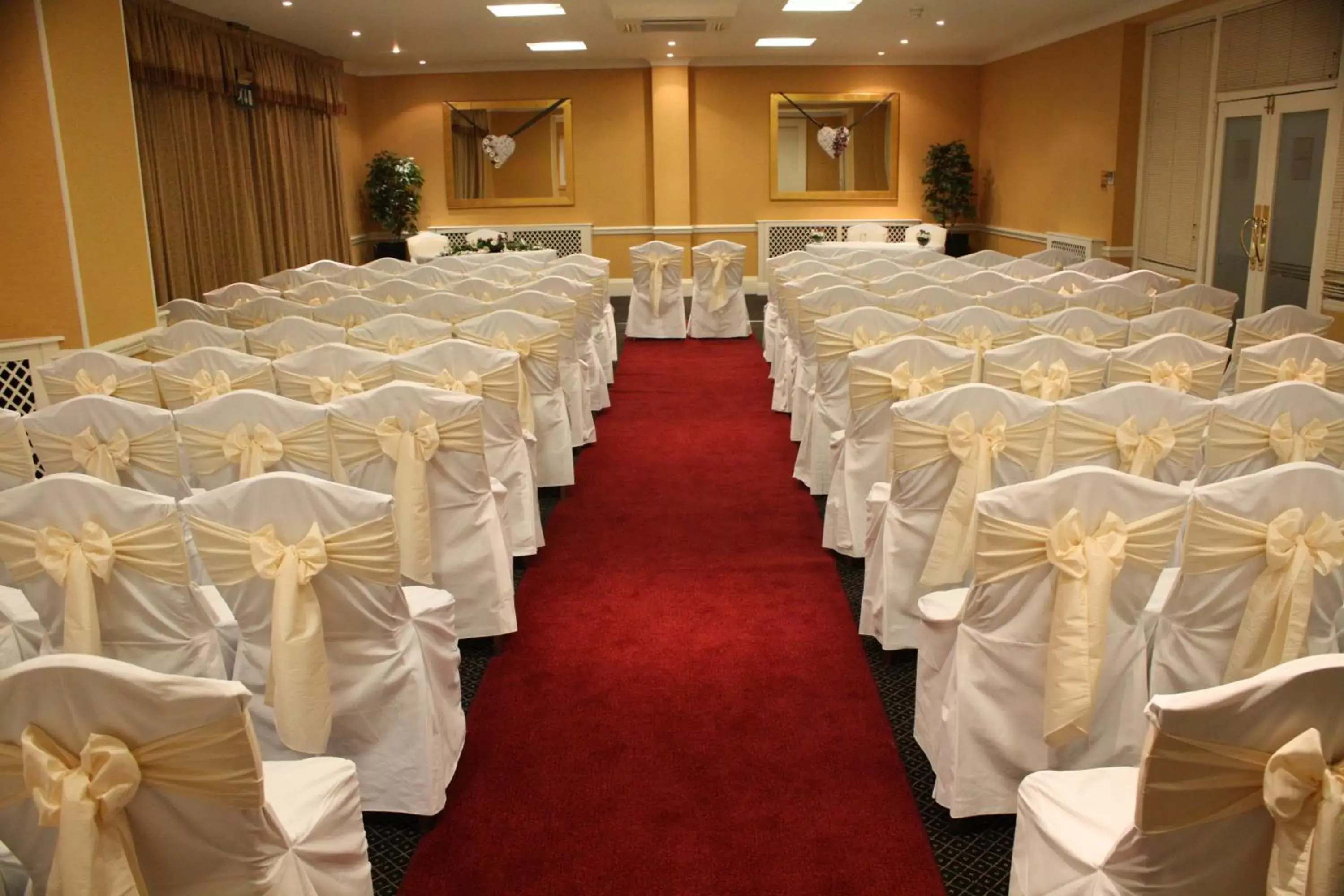 Banquet/Function facilities, Banquet Facilities in Trouville Hotel