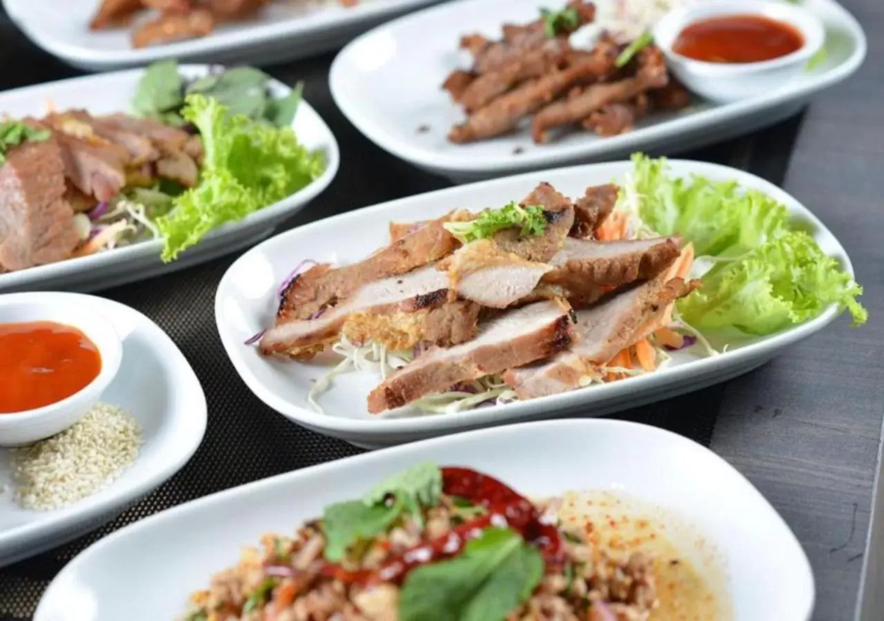 Food in Chillax Heritage Hotel Khaosan - SHA Extra Plus