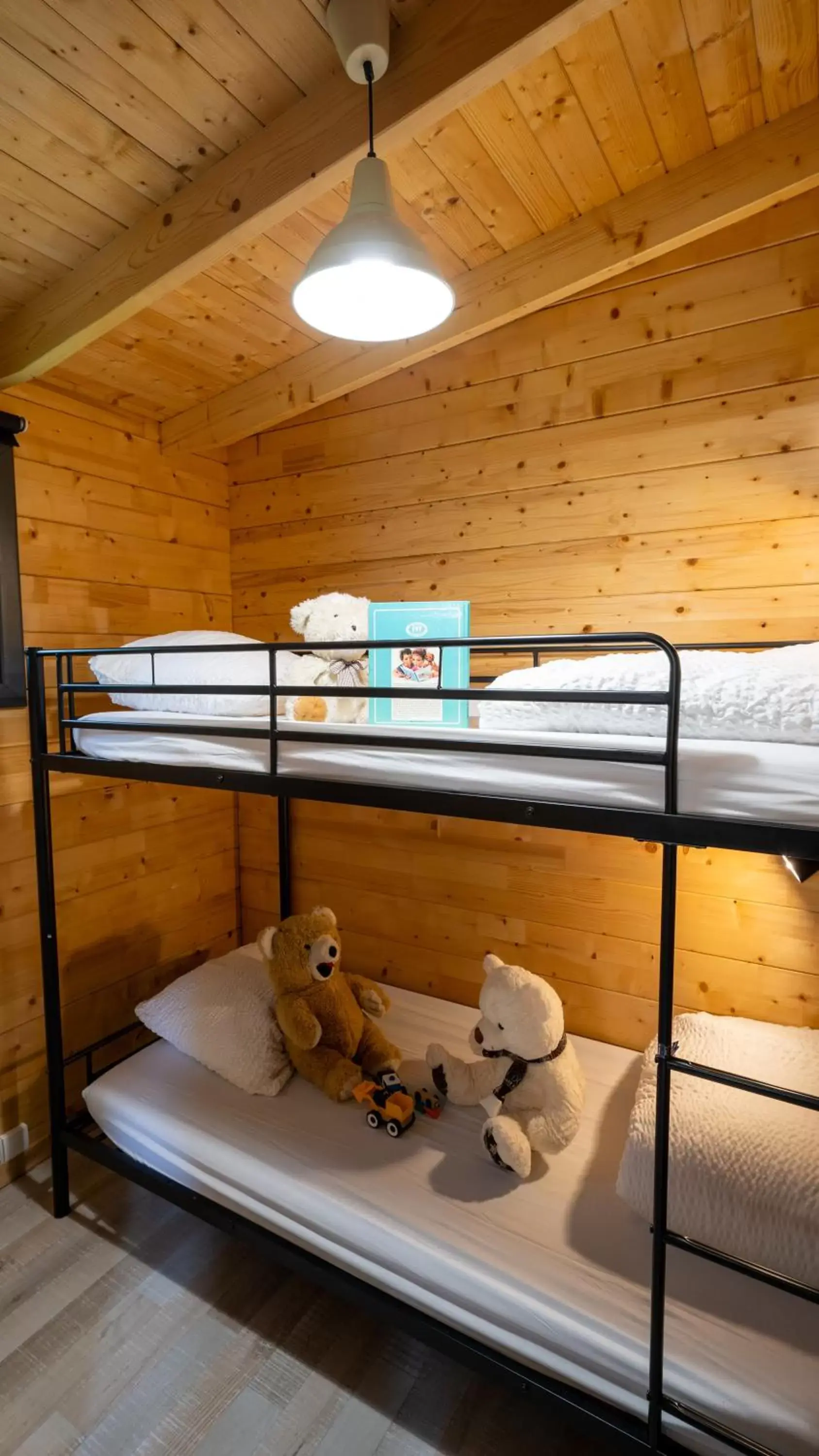 Bunk Bed in Le Village de la Champagne - Slowmoov