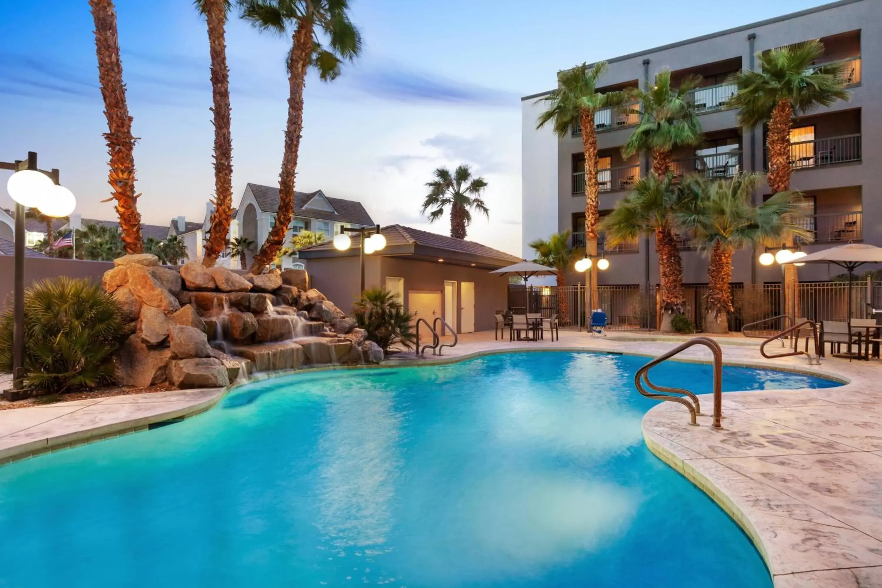 Swimming Pool in Courtyard By Marriott Las Vegas Stadium Area