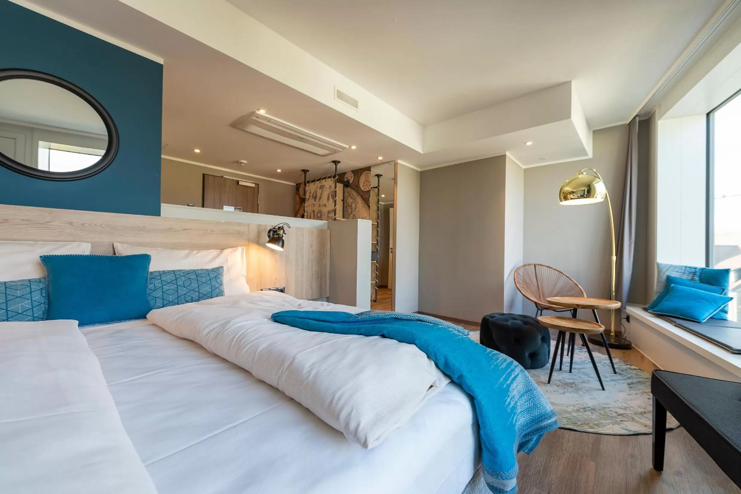 Bed in HARBR Hotel Konstanz, a member of Radisson Individuals