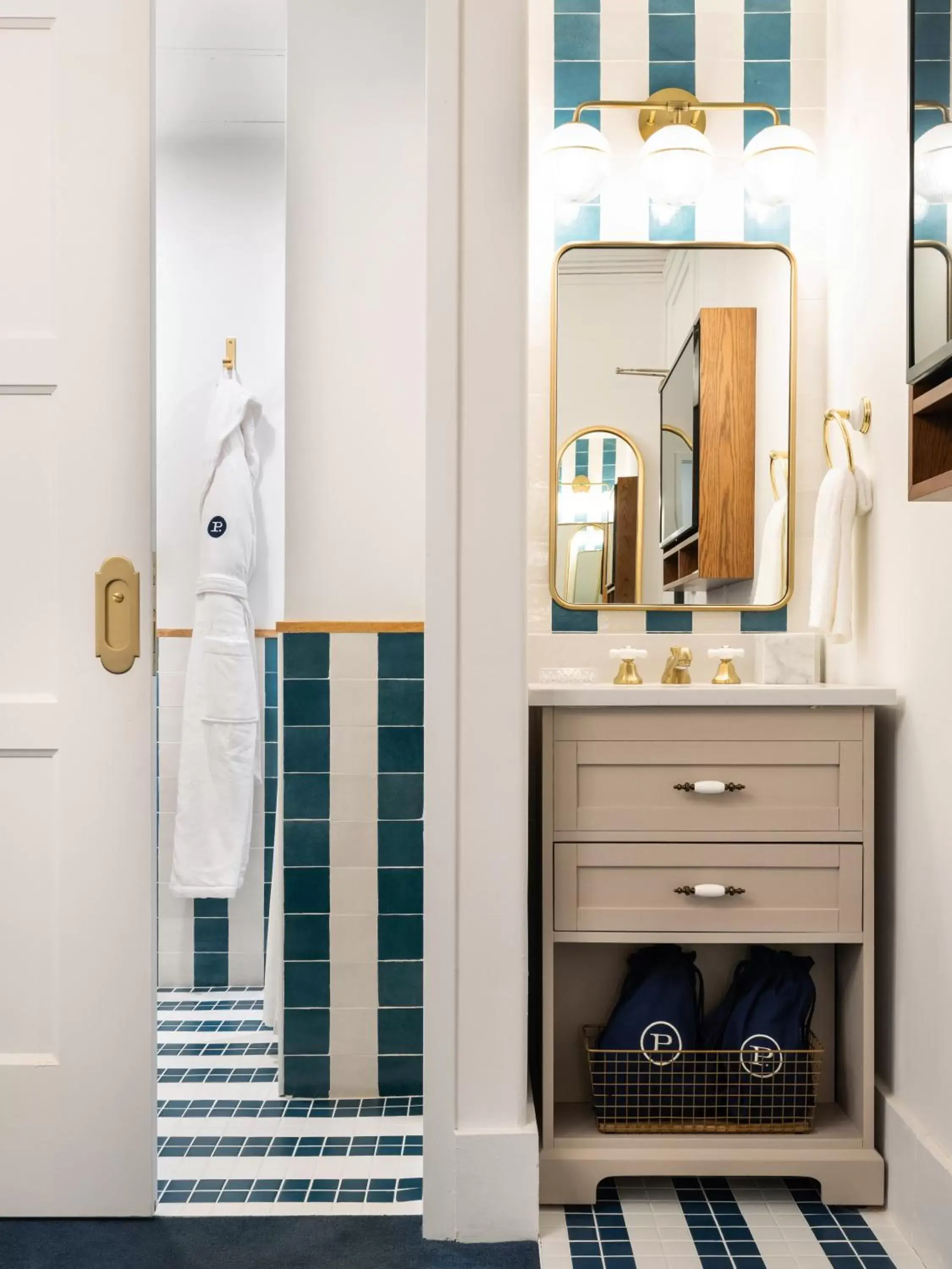 Bathroom in Palihotel San Diego