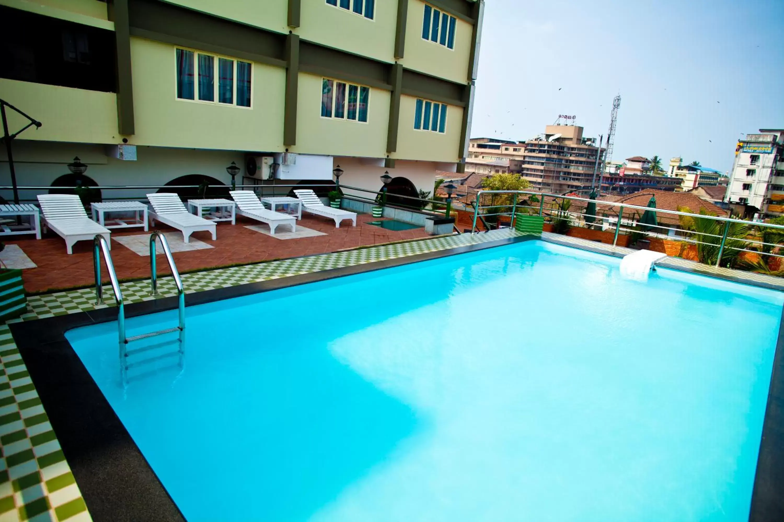 Pool view, Swimming Pool in Paramount Tower