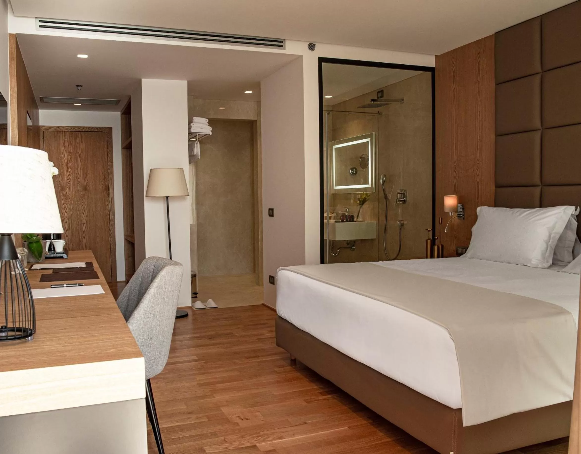 Bedroom, Bed in Amare Hotel