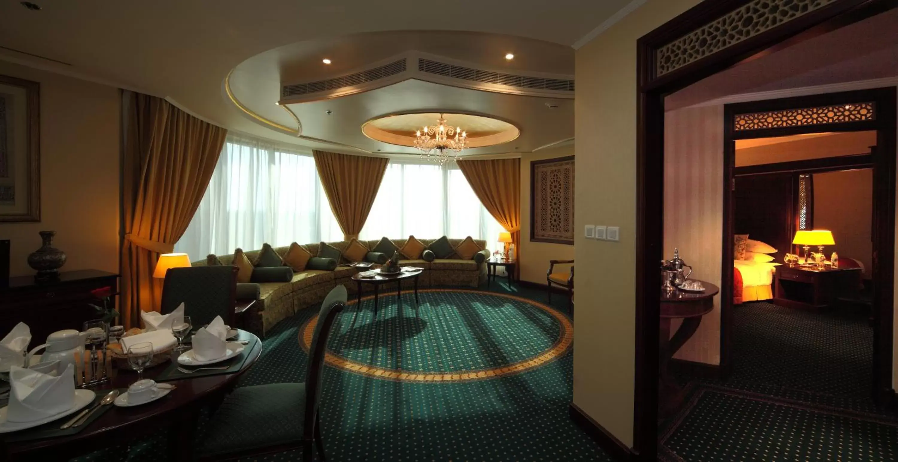 Bedroom in Al Ahsa InterContinental, an IHG Hotel