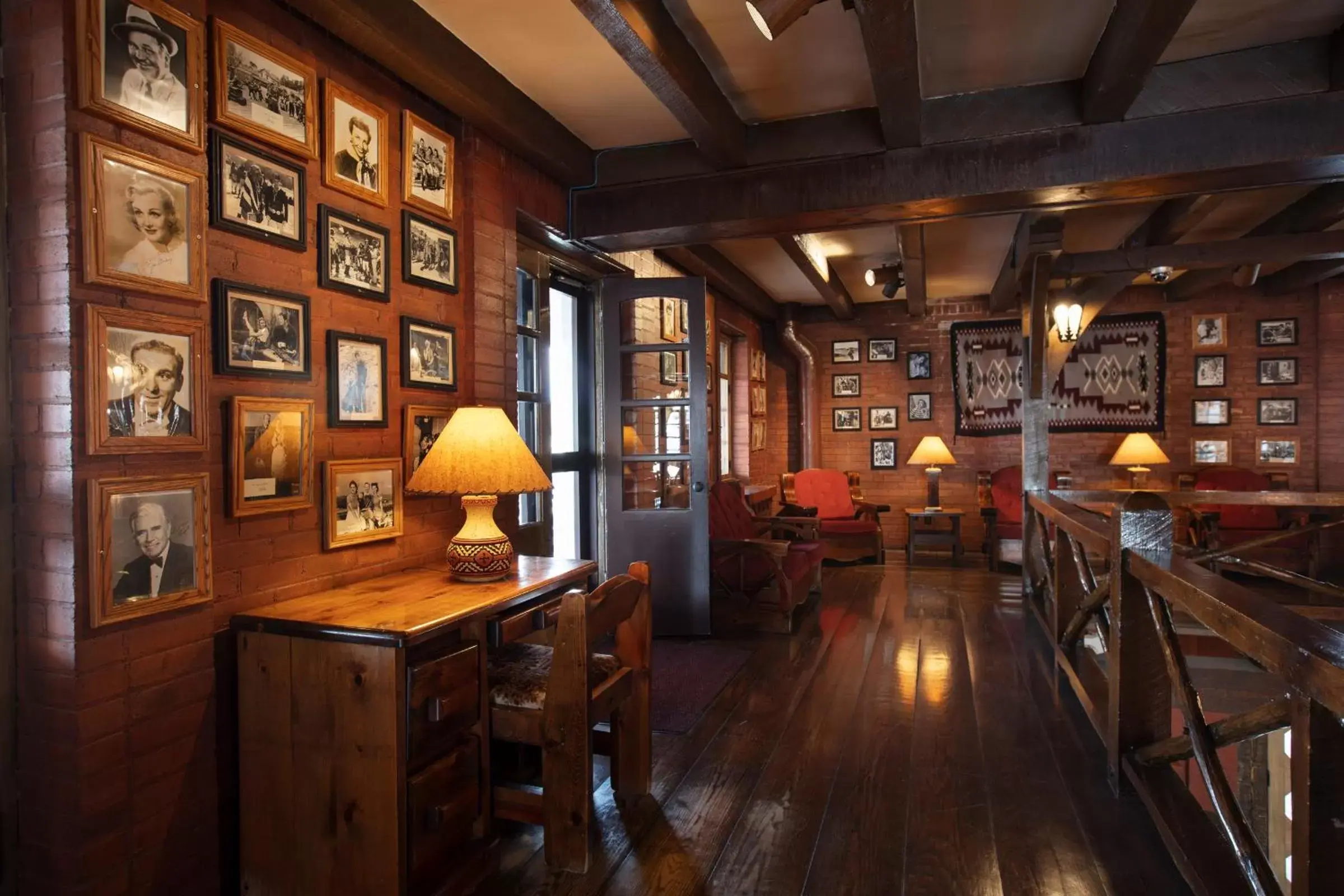 Lobby or reception in Hotel El Rancho Lobby or reception in Hotel El Rancho