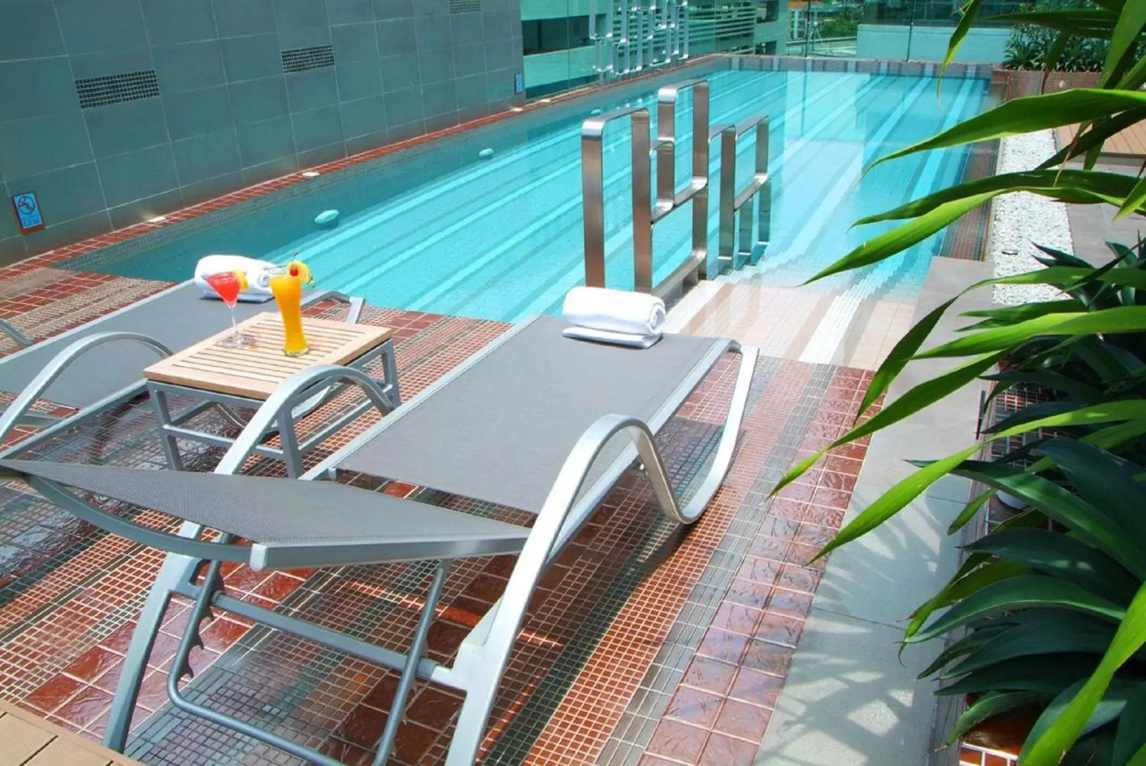 Swimming pool in Amora NeoLuxe Suites Hotel