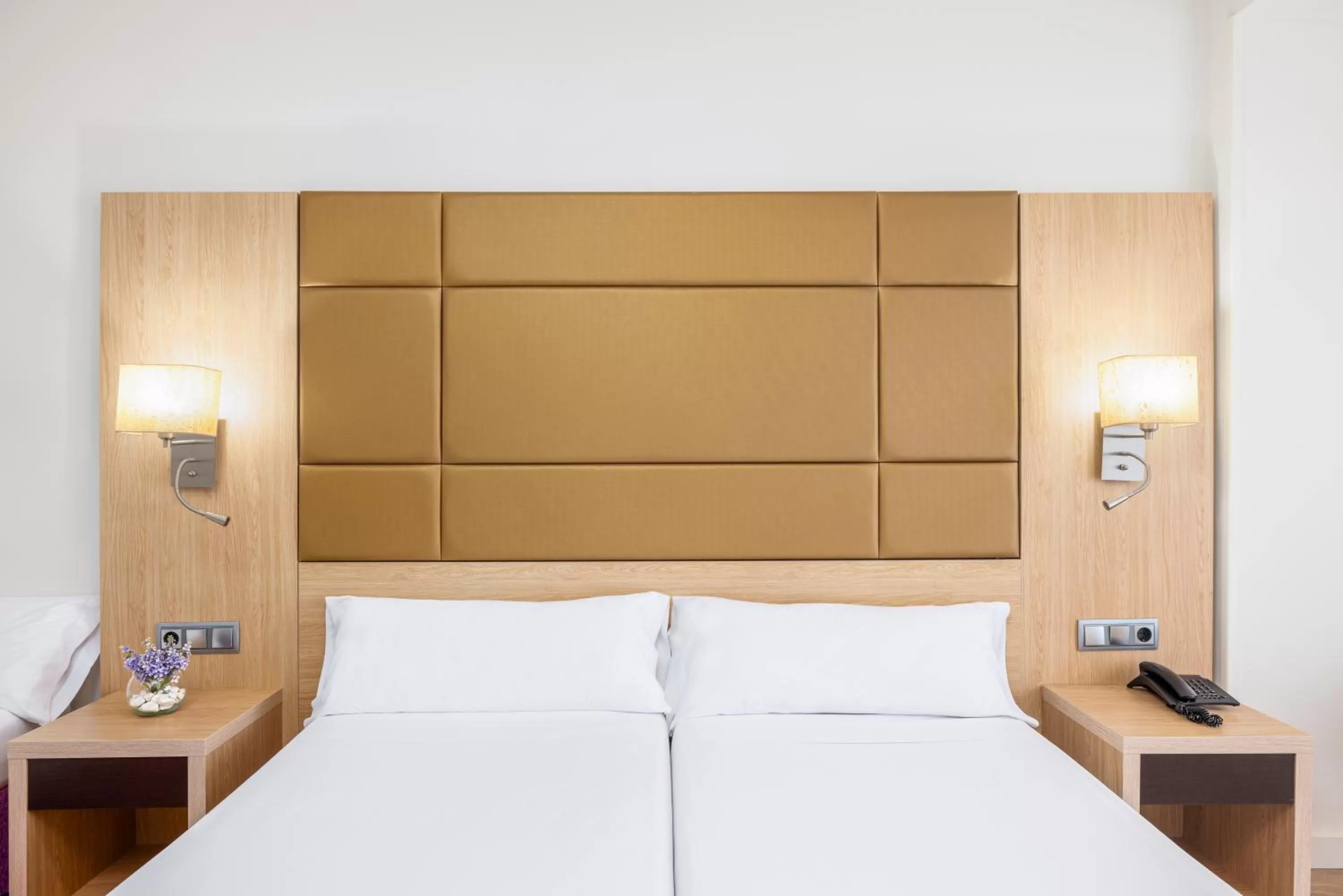 Bed in Virgen de los Reyes