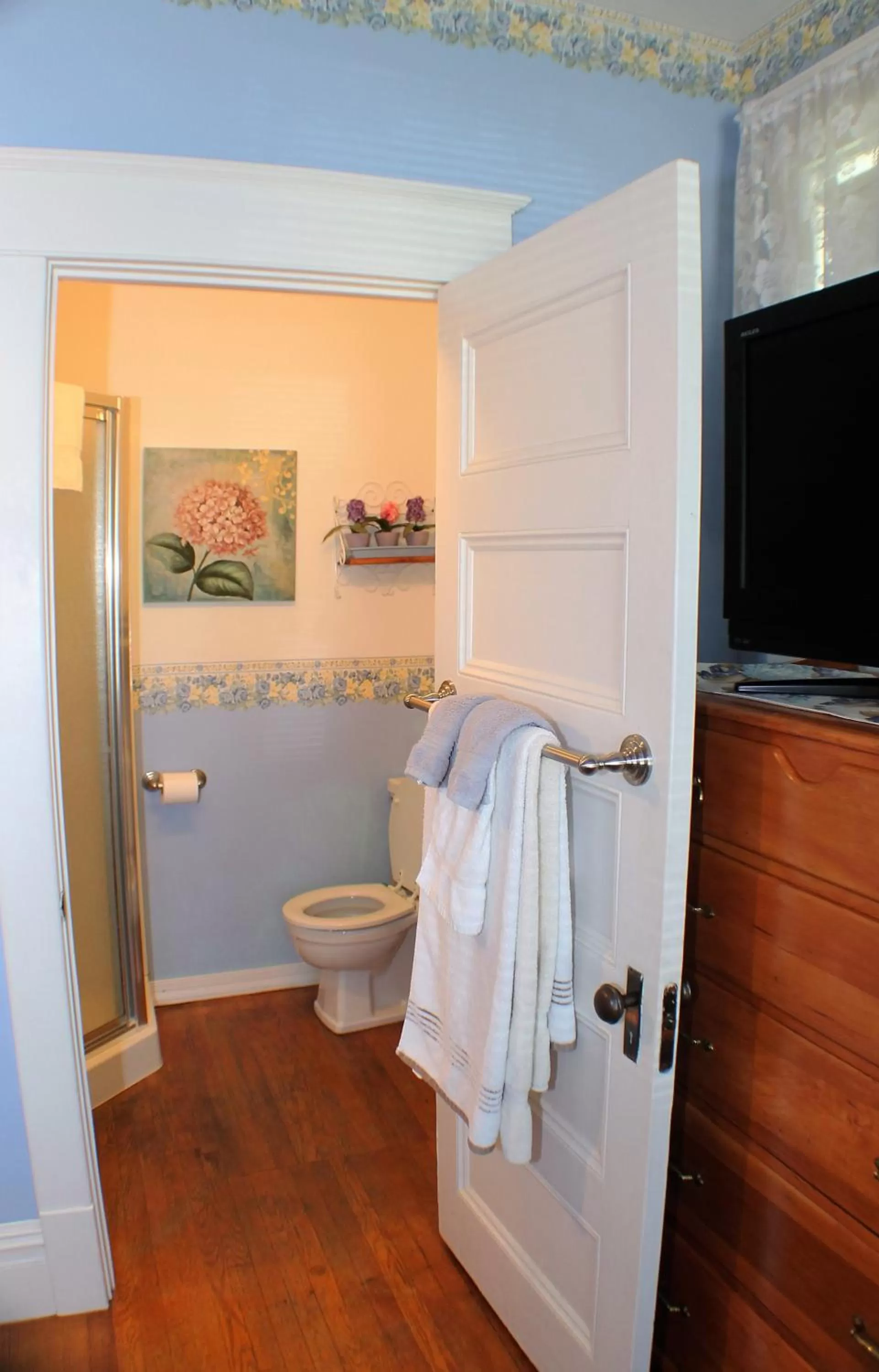 Bathroom in The White Birch Inn