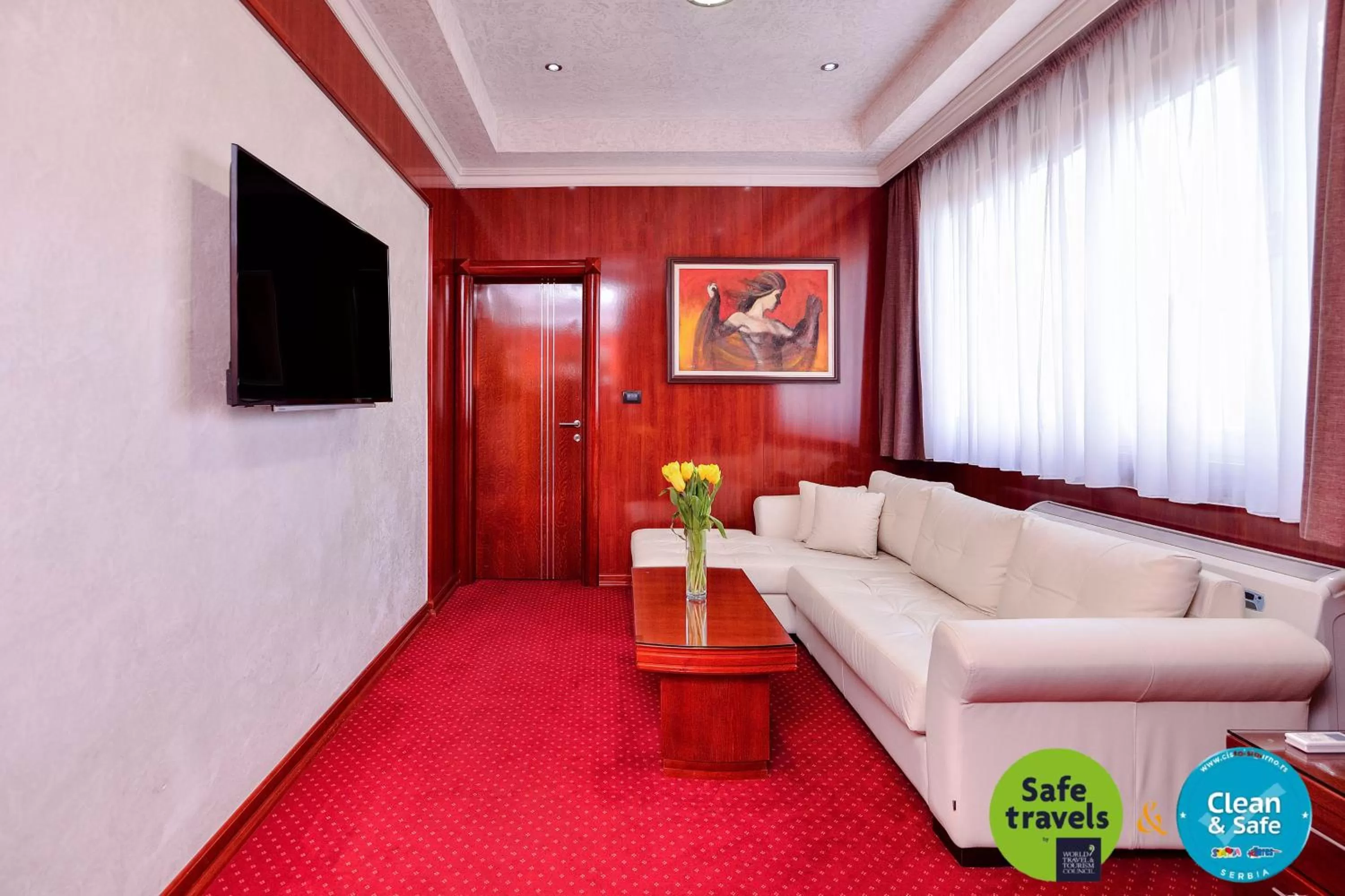 Living room, Bed in Prezident Hotel