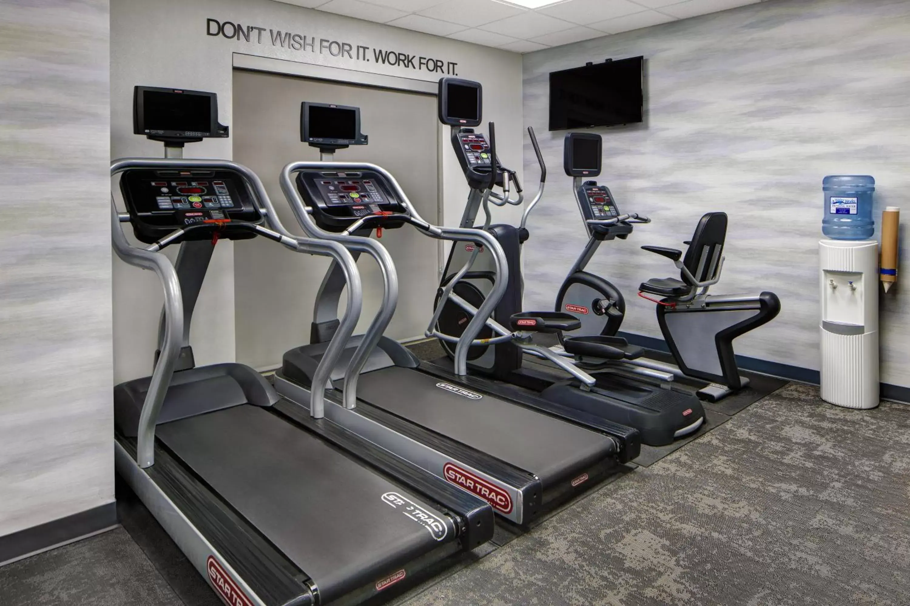 Fitness centre/facilities, Fitness Center/Facilities in Fairfield Inn and Suites Carlsbad