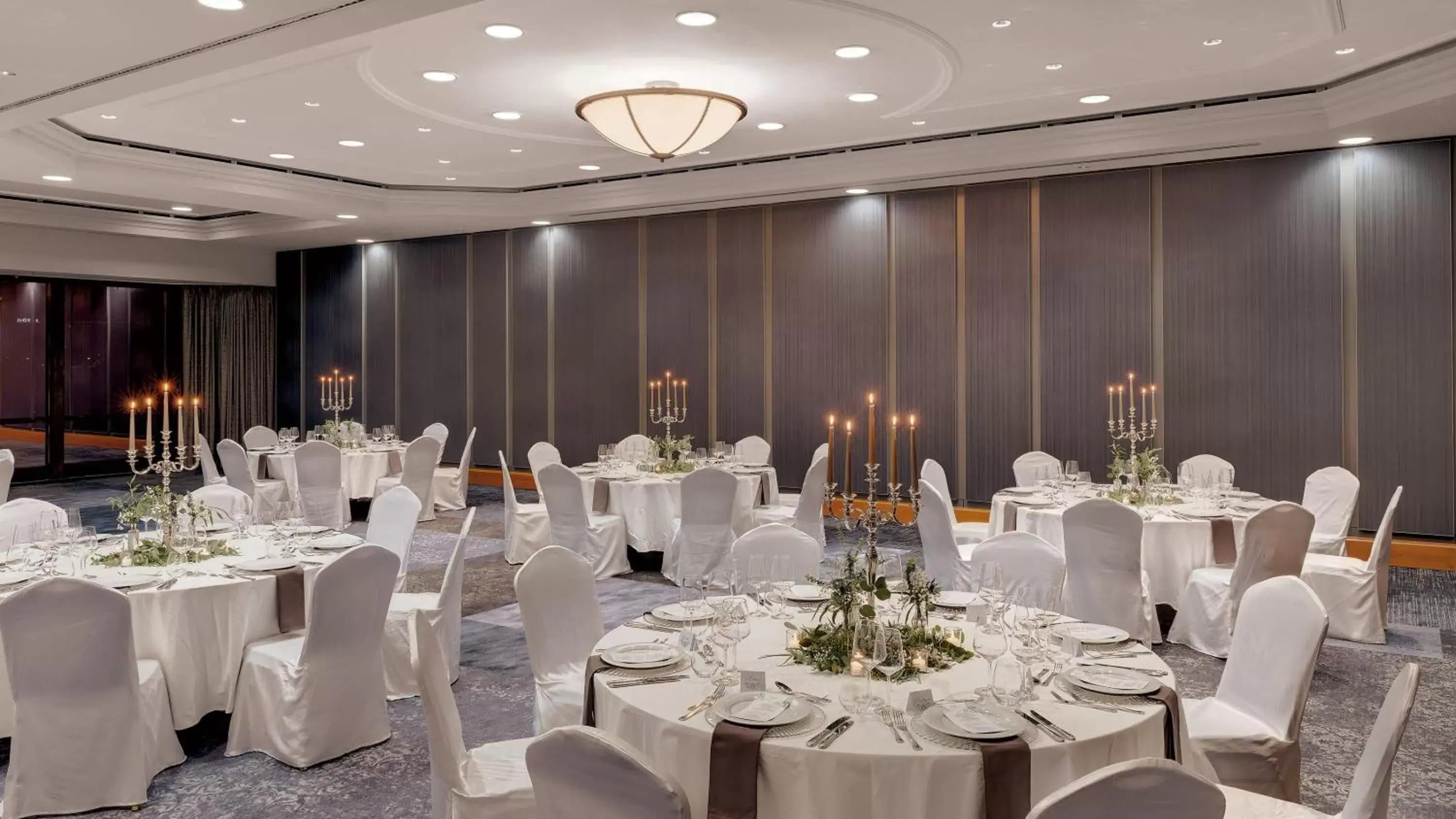 Banquet/Function facilities, Banquet Facilities in Bilderberg Bellevue Hotel Dresden