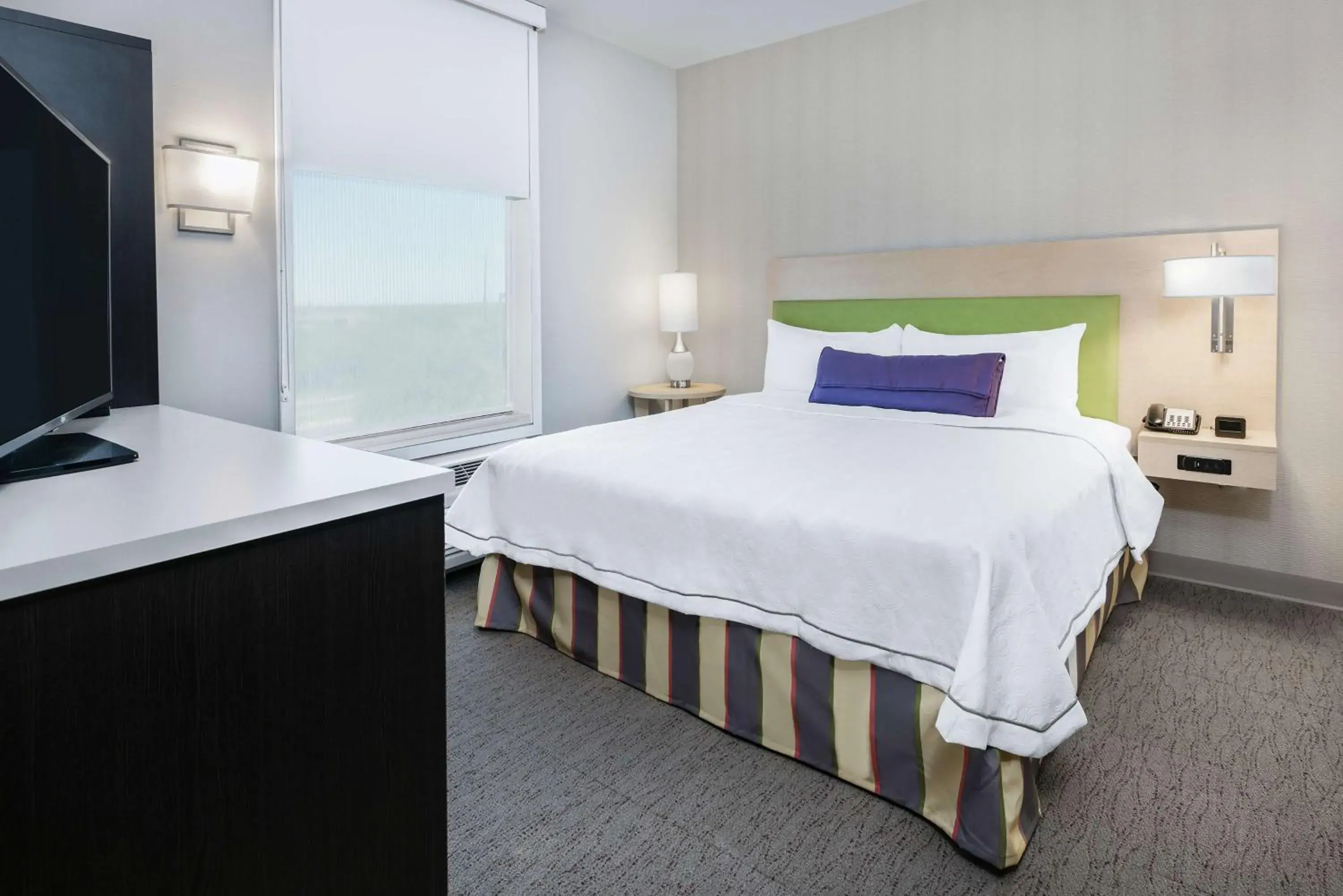 Bedroom, Bed in Home2 Suites By Hilton Austin Airport