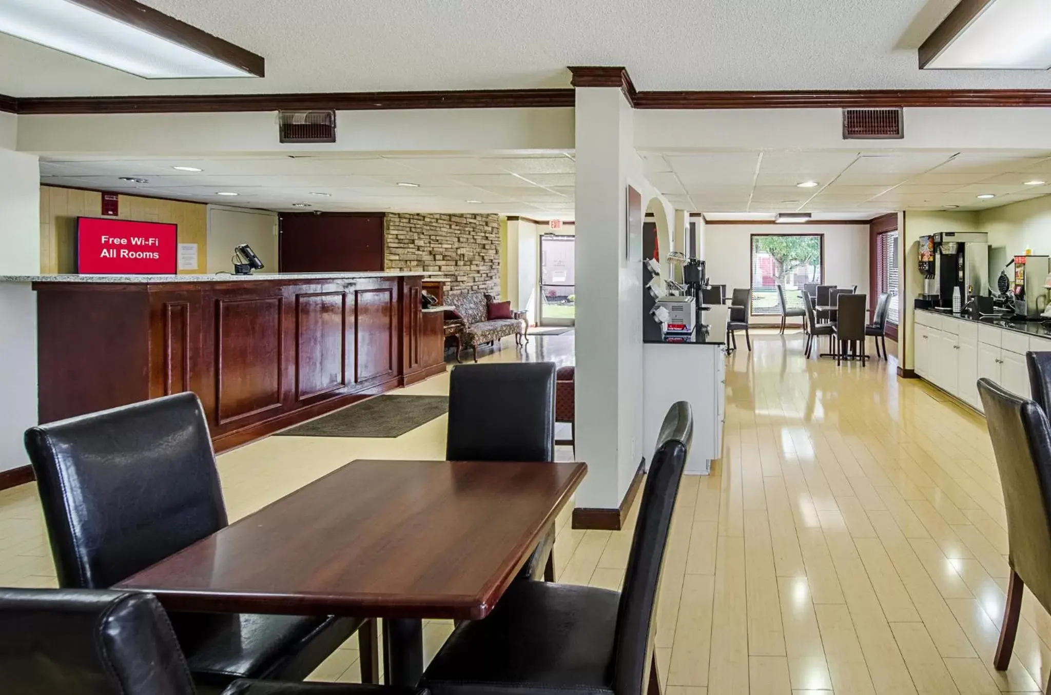 Lobby or reception in Red Roof Inn Kingsport