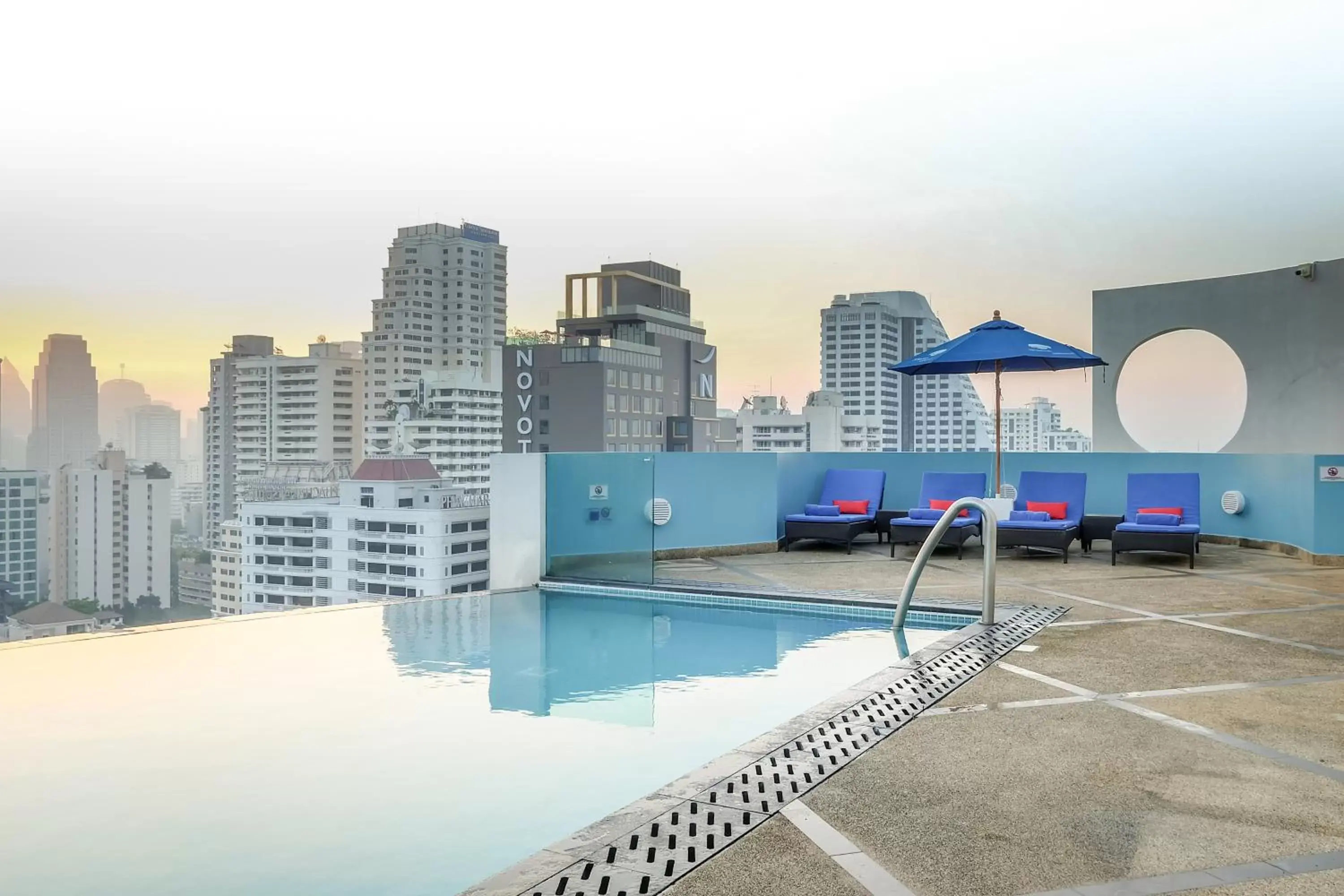 Swimming Pool in Shama Sukhumvit Bangkok
