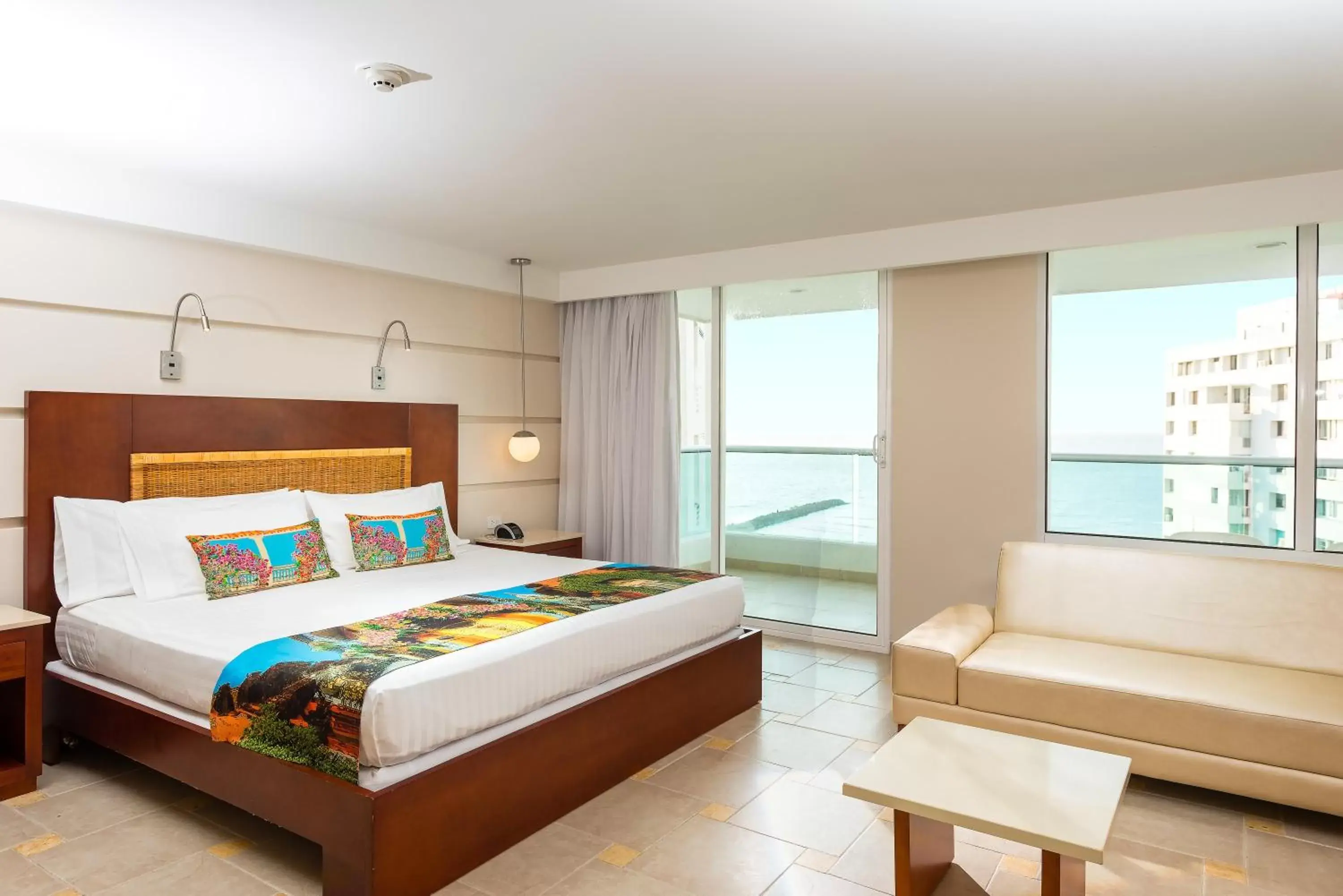 Bedroom, Bed in Hotel Dann Cartagena Bedroom, Bed in Hotel Dann Cartagena