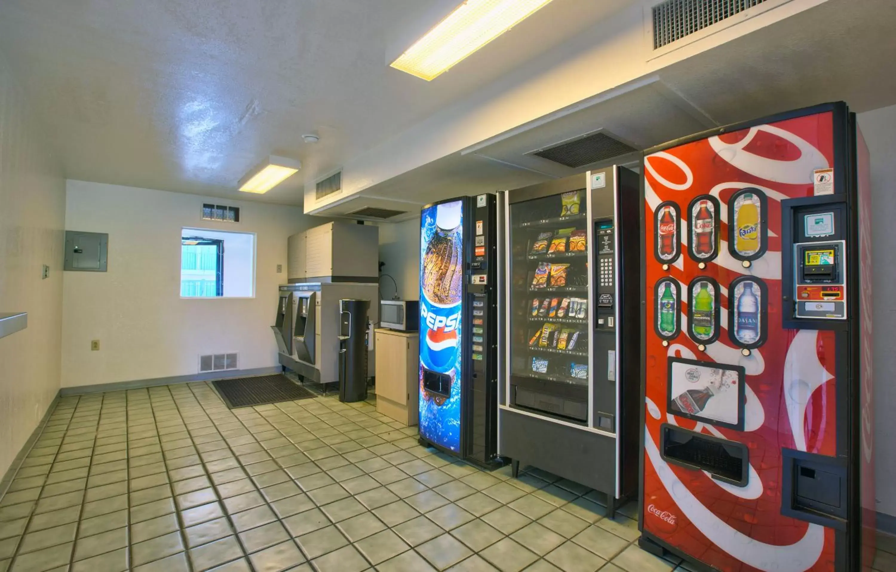 Other, Supermarket/Shops in Motel 6-Valdosta, GA - University