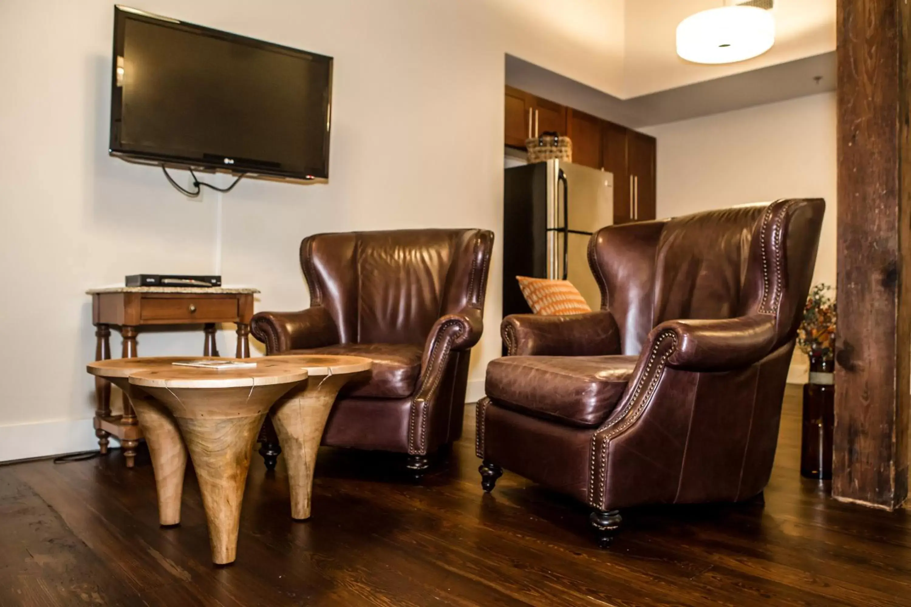 Communal lounge/ TV room, Lounge/Bar in Jackson Park Inn, Ascend Hotel Collection