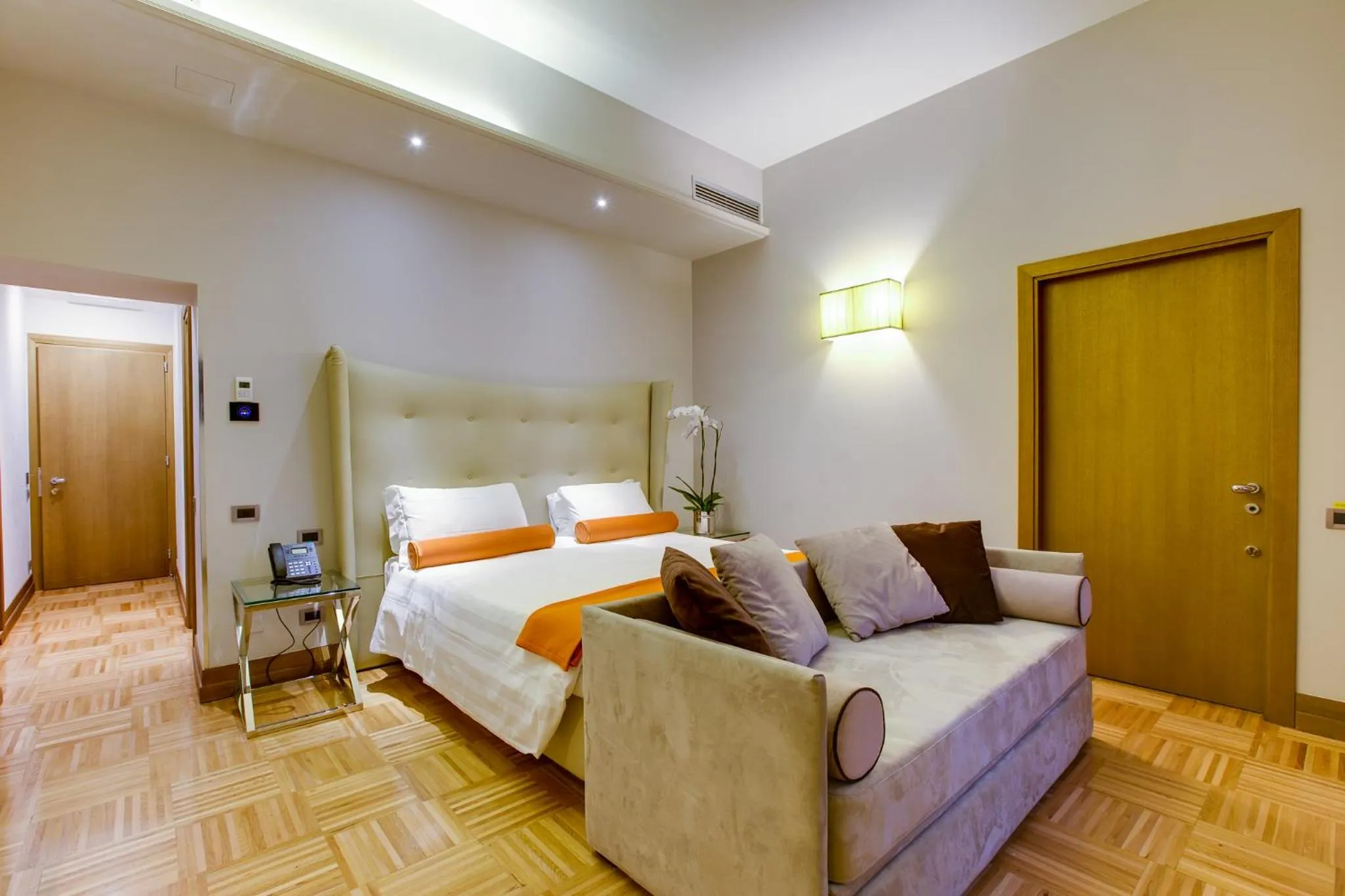 Bedroom, Bed in Solo Experience Hotel