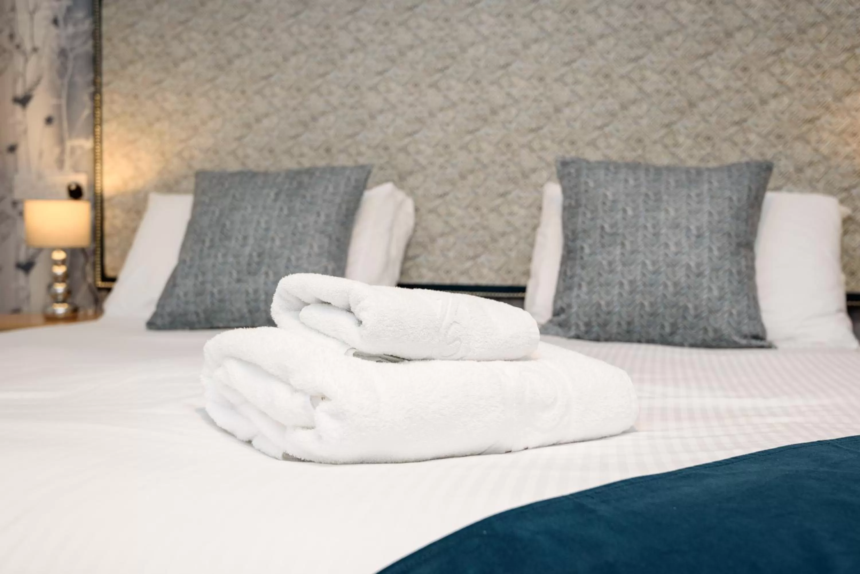 Bedroom in Portbyhan Hotel