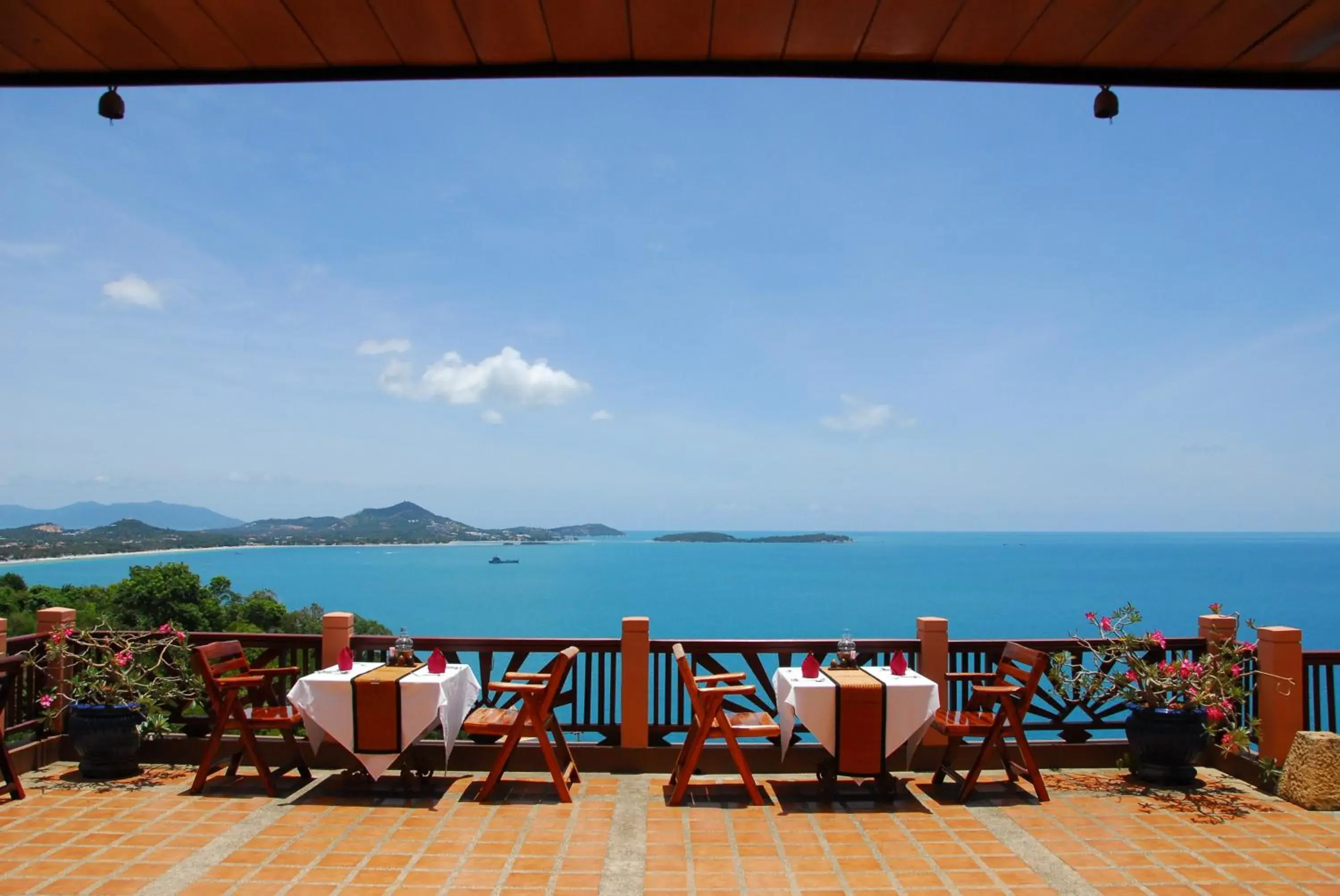 Restaurant/places to eat in Samui Bayview Resort & Spa