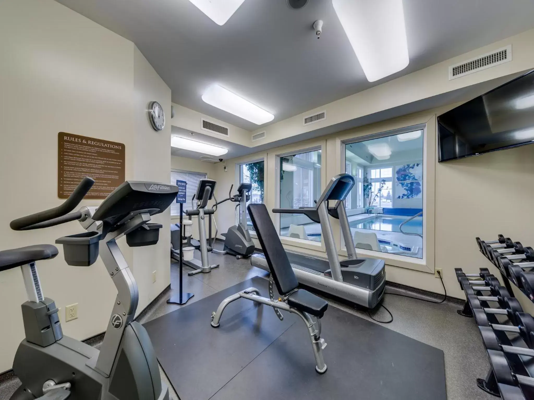 Fitness centre/facilities, Fitness Center/Facilities in Heritage Inn & Suites - Brooks