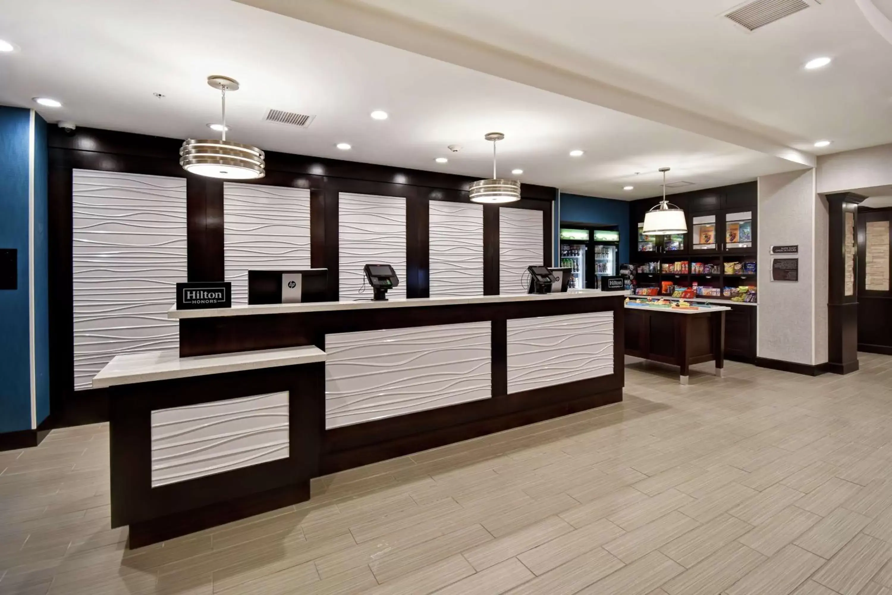 Photo of the whole room, Lobby/Reception in Homewood Suites by Hilton Novi Detroit