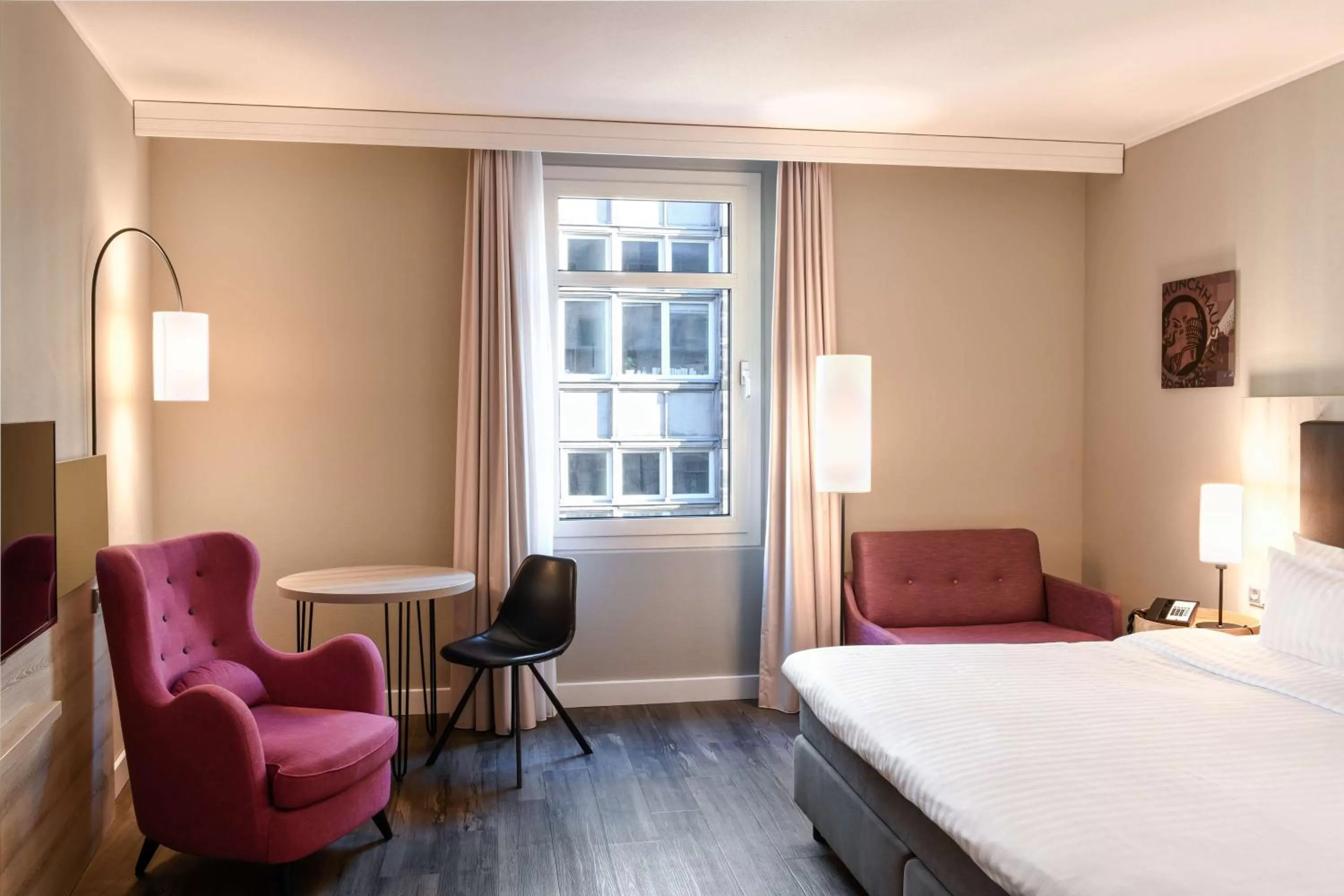 Photo of the whole room, Bed in Radisson Blu Hotel Bremen