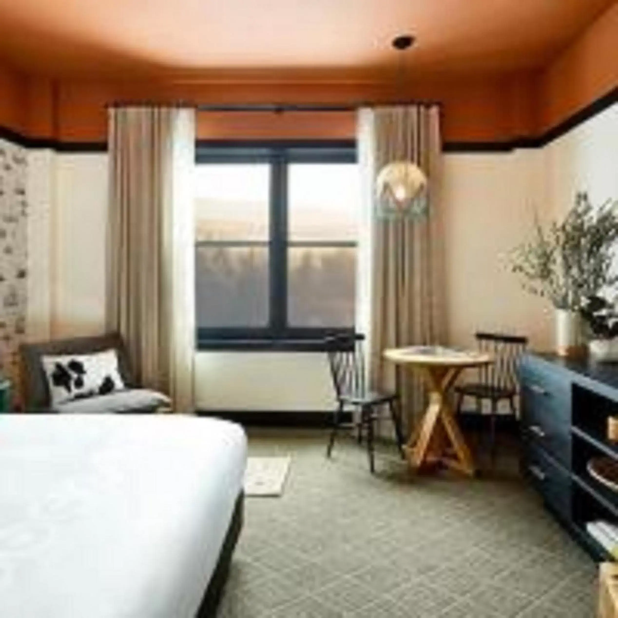 Bed in El Capitan Hotel Bed in El Capitan Hotel