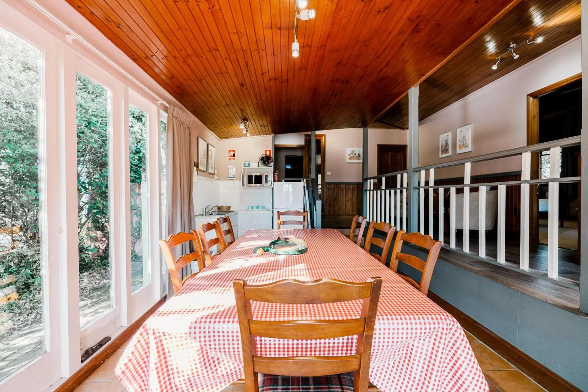 Dining area in The Henry Parkes Tenterfield