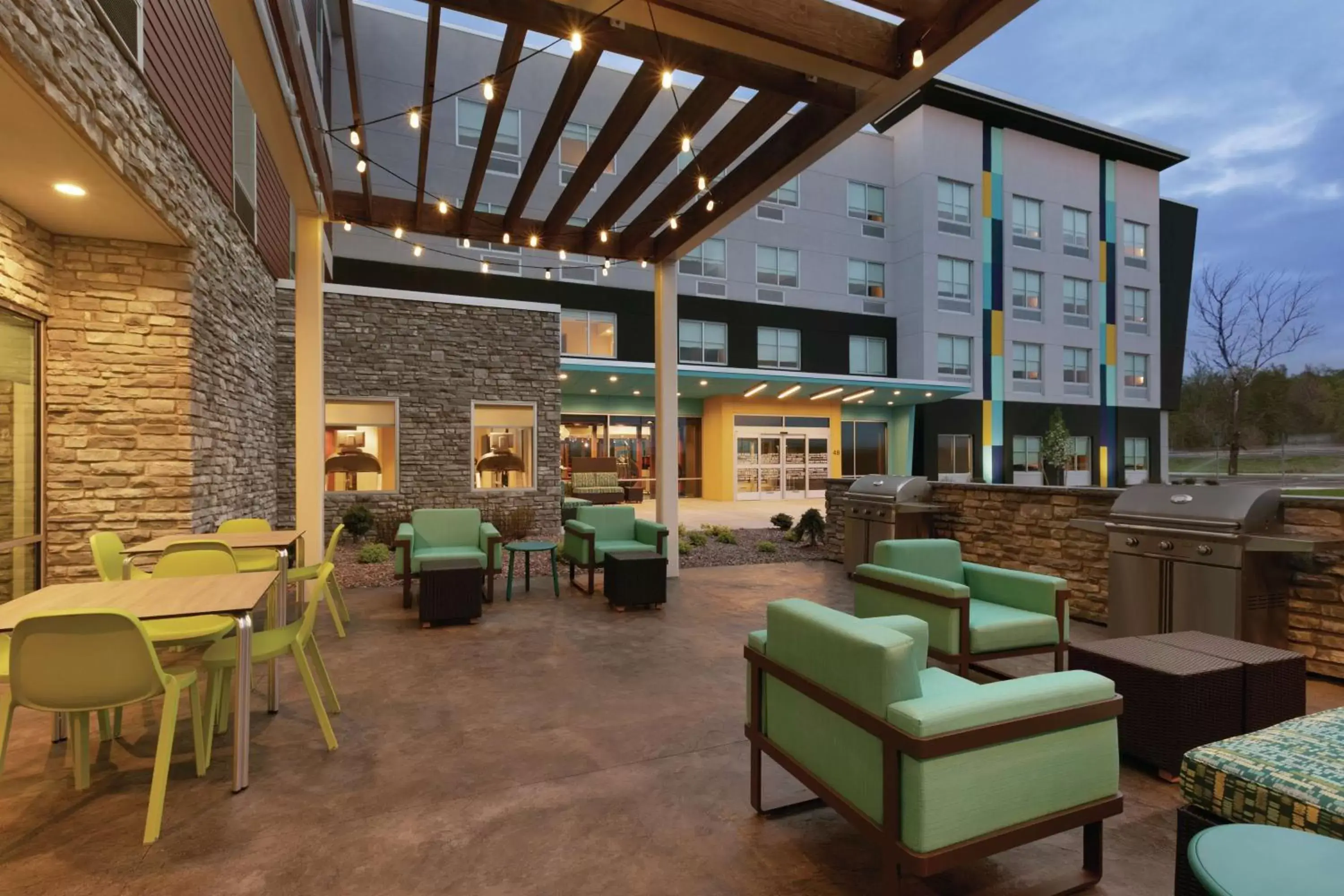 Patio in Home2 Suites By Hilton Williamsville Buffalo Airport