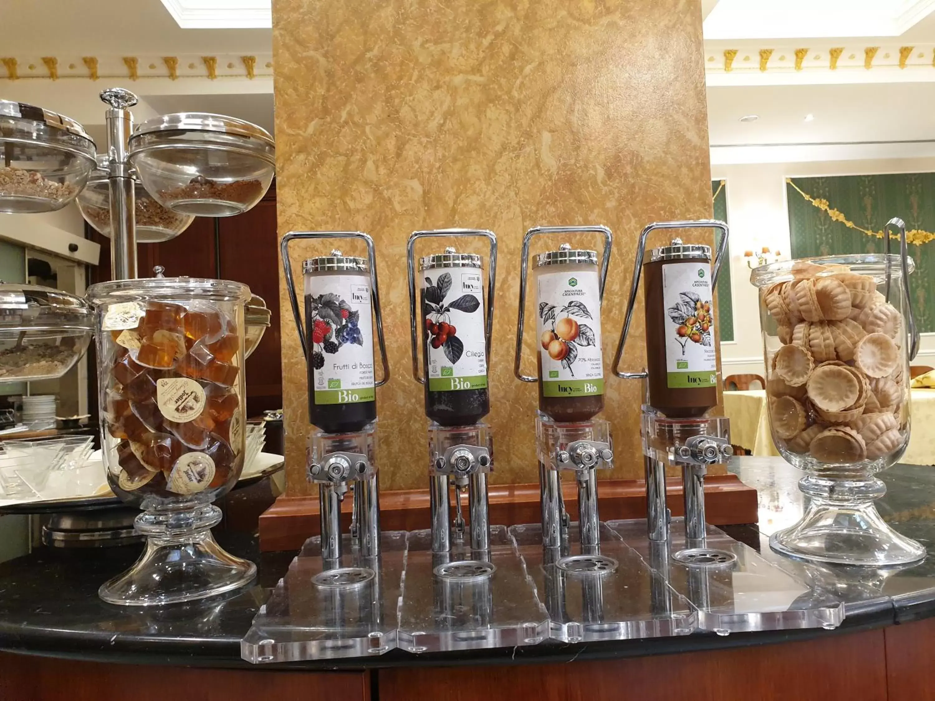 Continental breakfast in Zanhotel Europa Continental breakfast in Zanhotel Europa