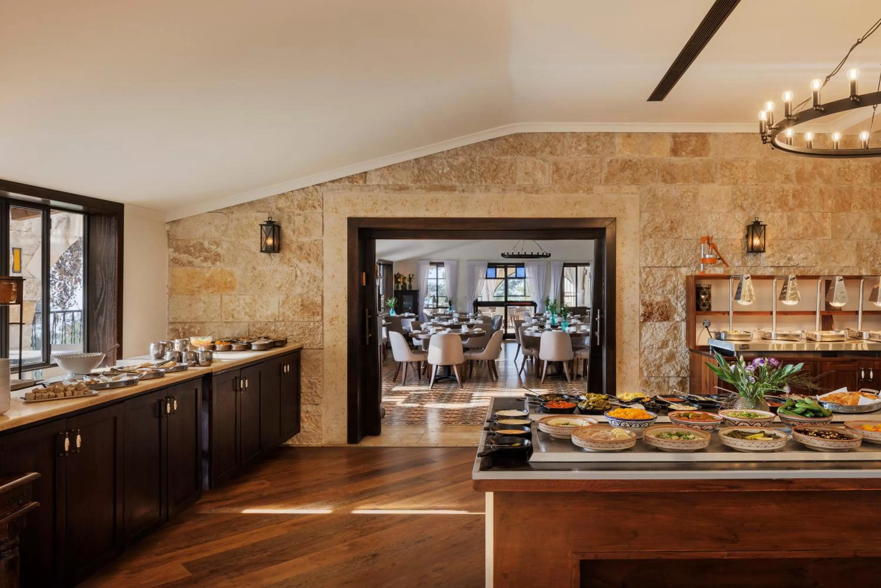 Restaurant/places to eat in Herbert Samuel Bayit Bagalil Boutique