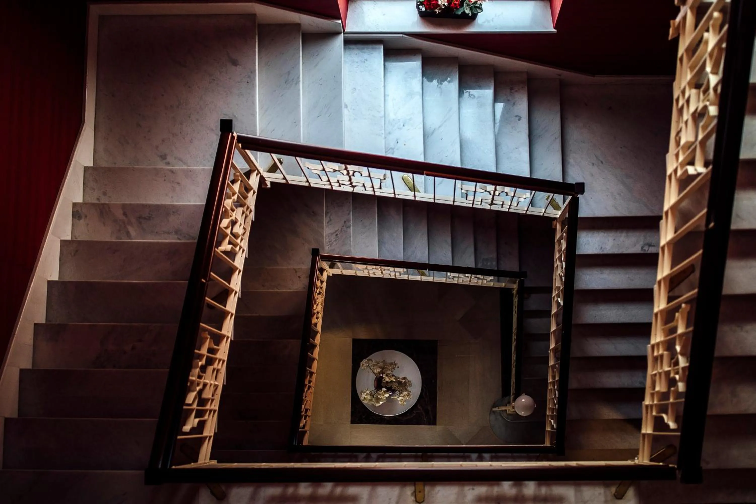 Text overlay in Hotel Palazzo Giancola