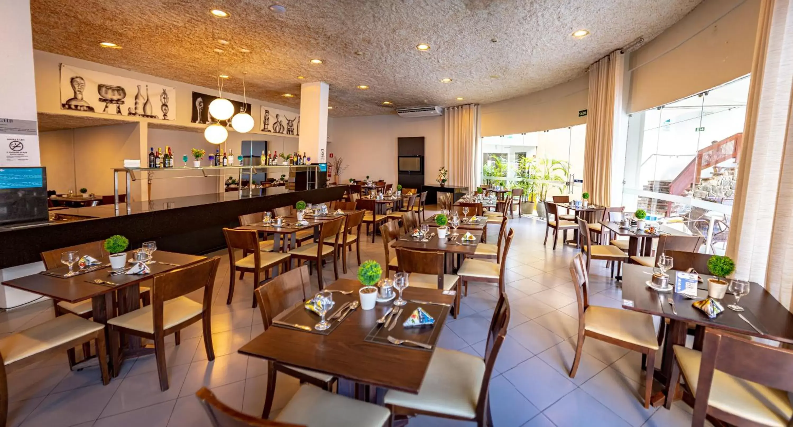 Restaurant/places to eat in Grande Hotel da Barra Restaurant/places to eat in Grande Hotel da Barra