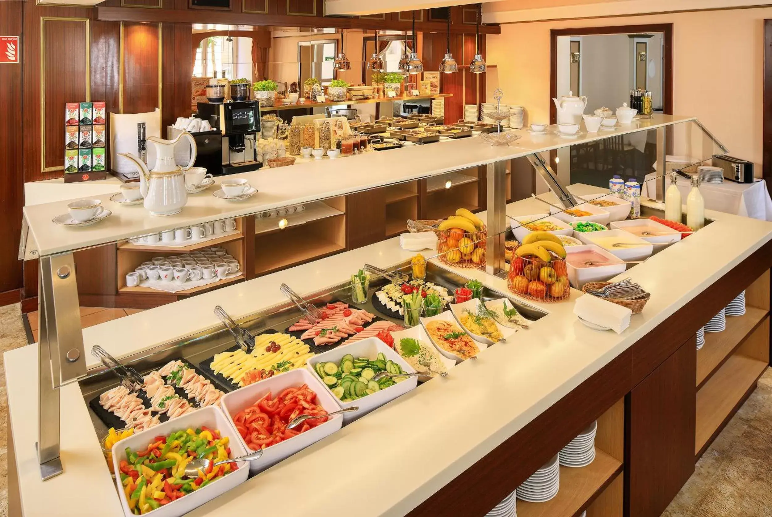 Buffet breakfast, Food in Hotel Bellevue Wien