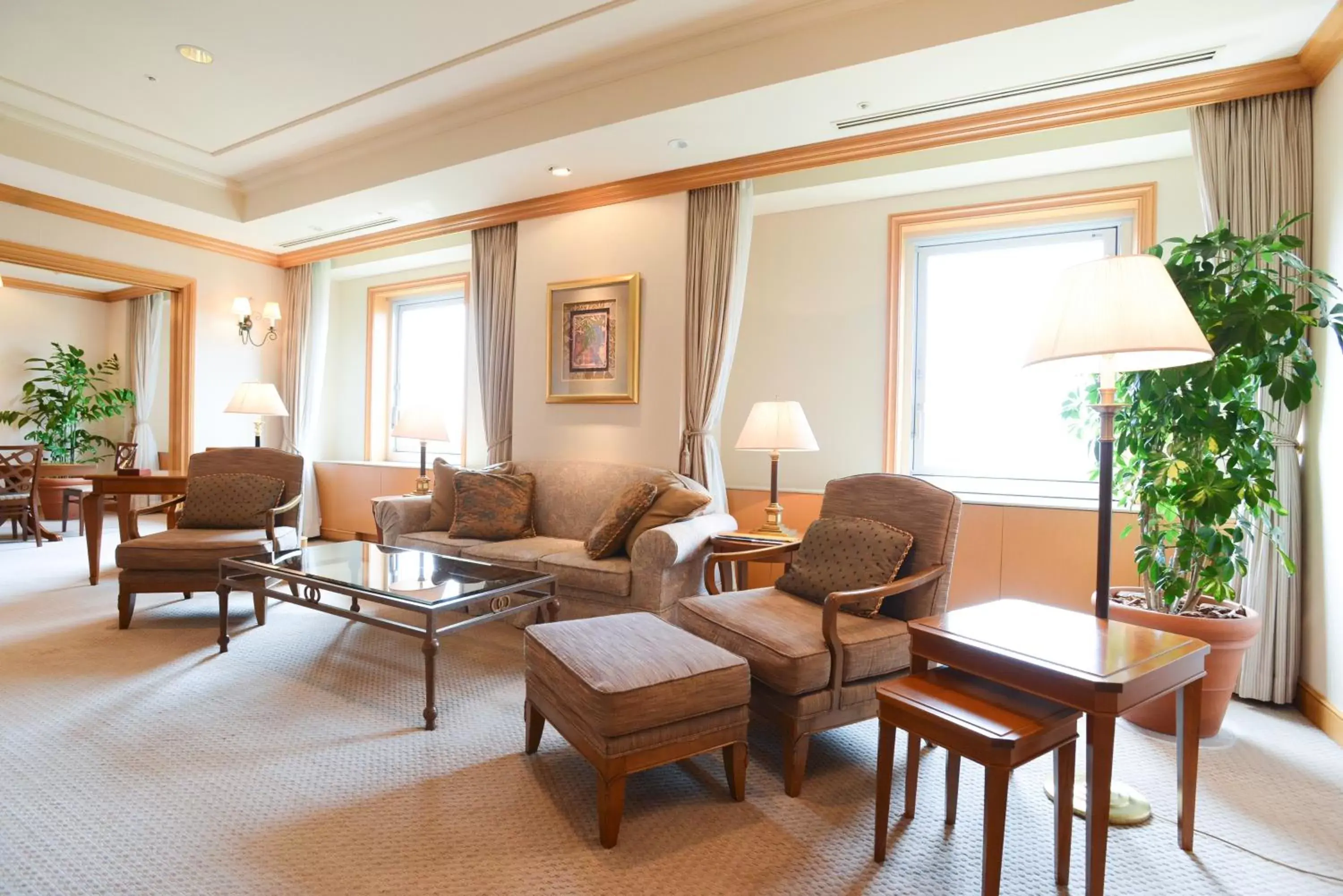 Photo of the whole room, Seating Area in Sapporo Park Hotel