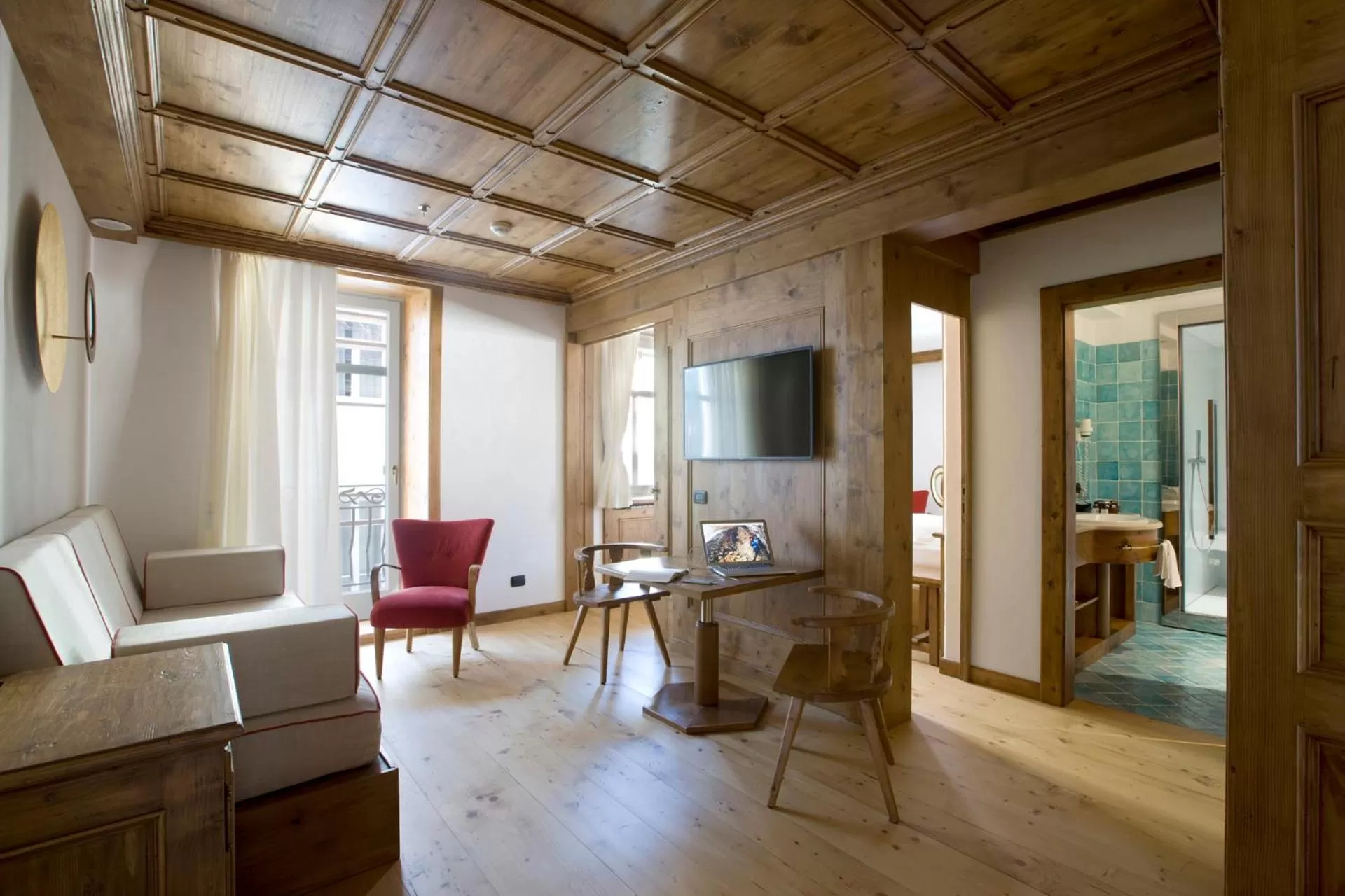 Seating area in Hotel Cortina