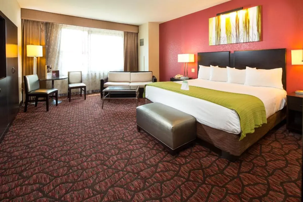 Bed in Harrah's Cherokee Casino Resort